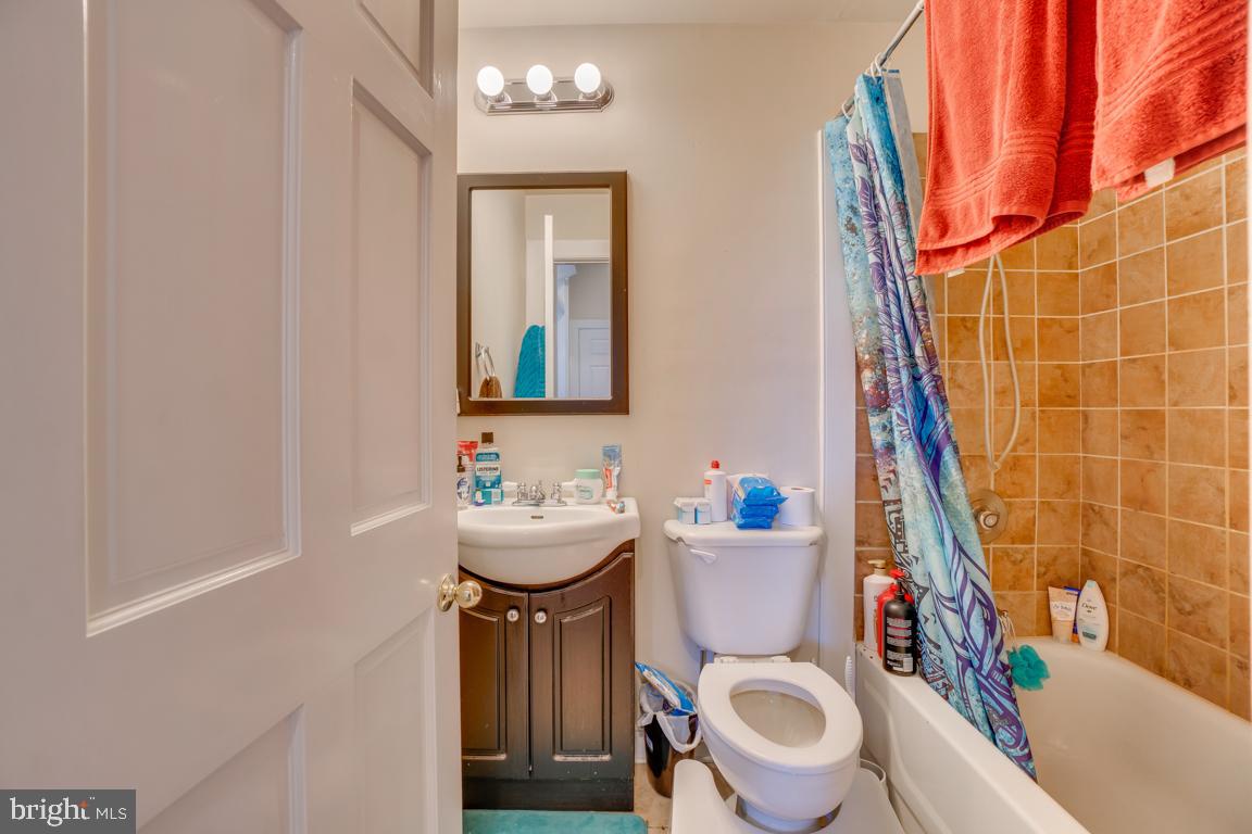 CITY OF FREDERICKSBURG - Commercial Sale