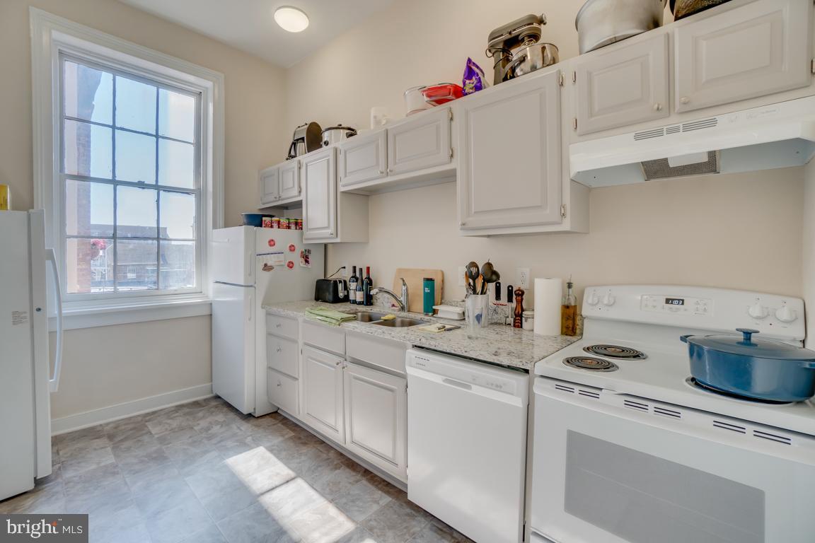 CITY OF FREDERICKSBURG - Commercial Sale