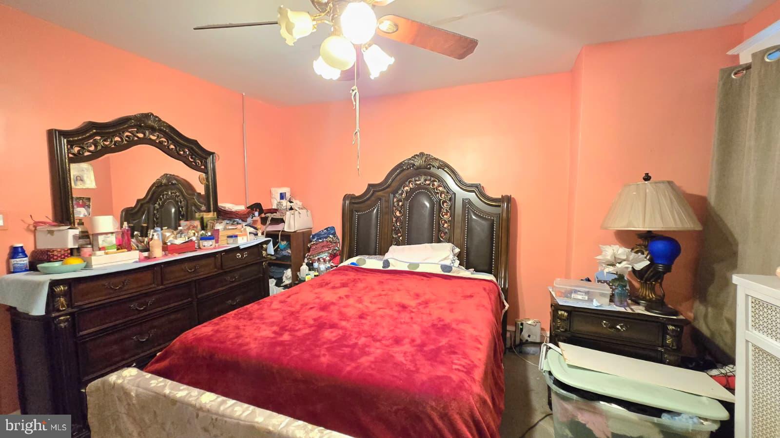 LAWNDALE - Residential