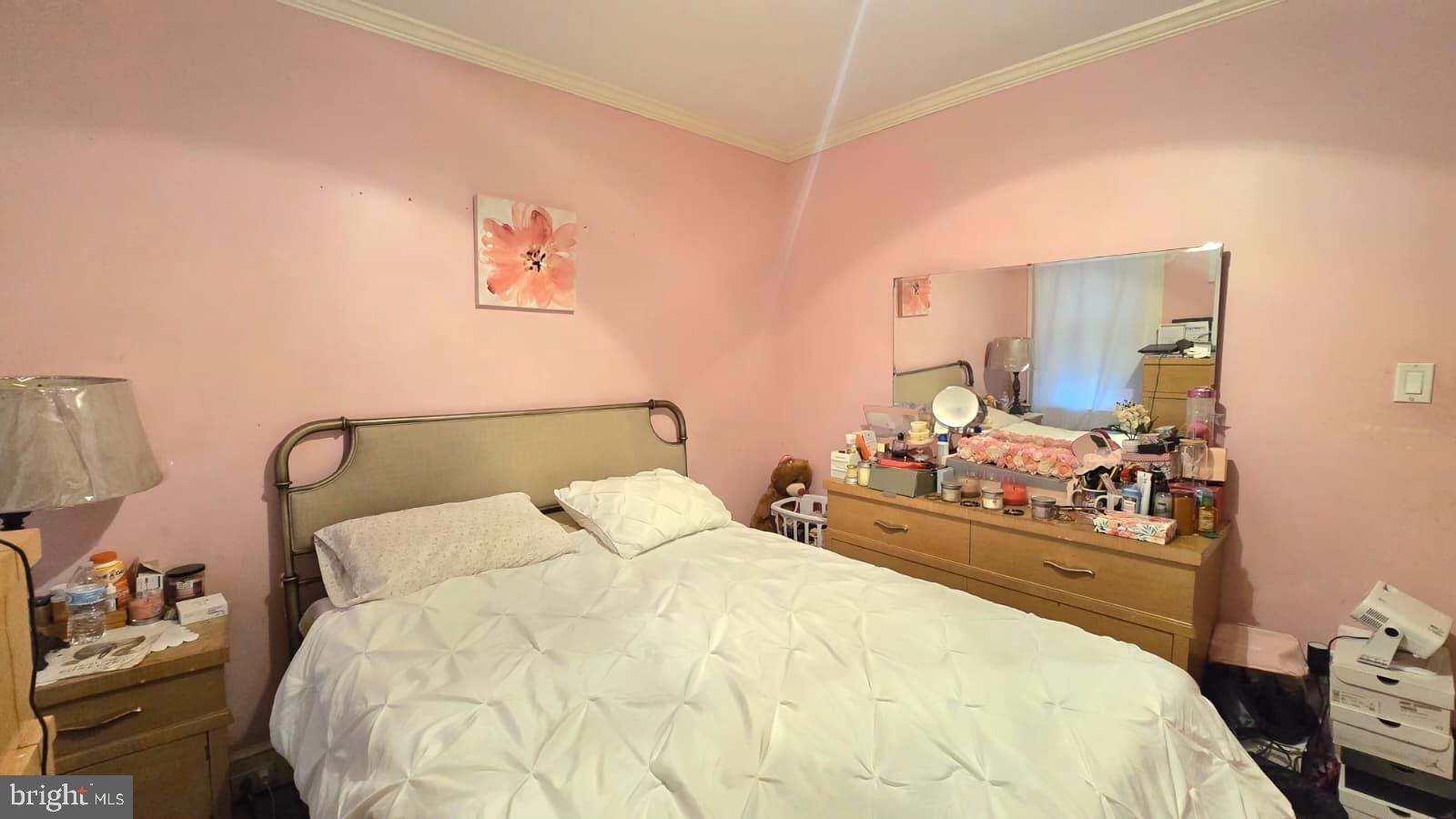 LAWNDALE - Residential