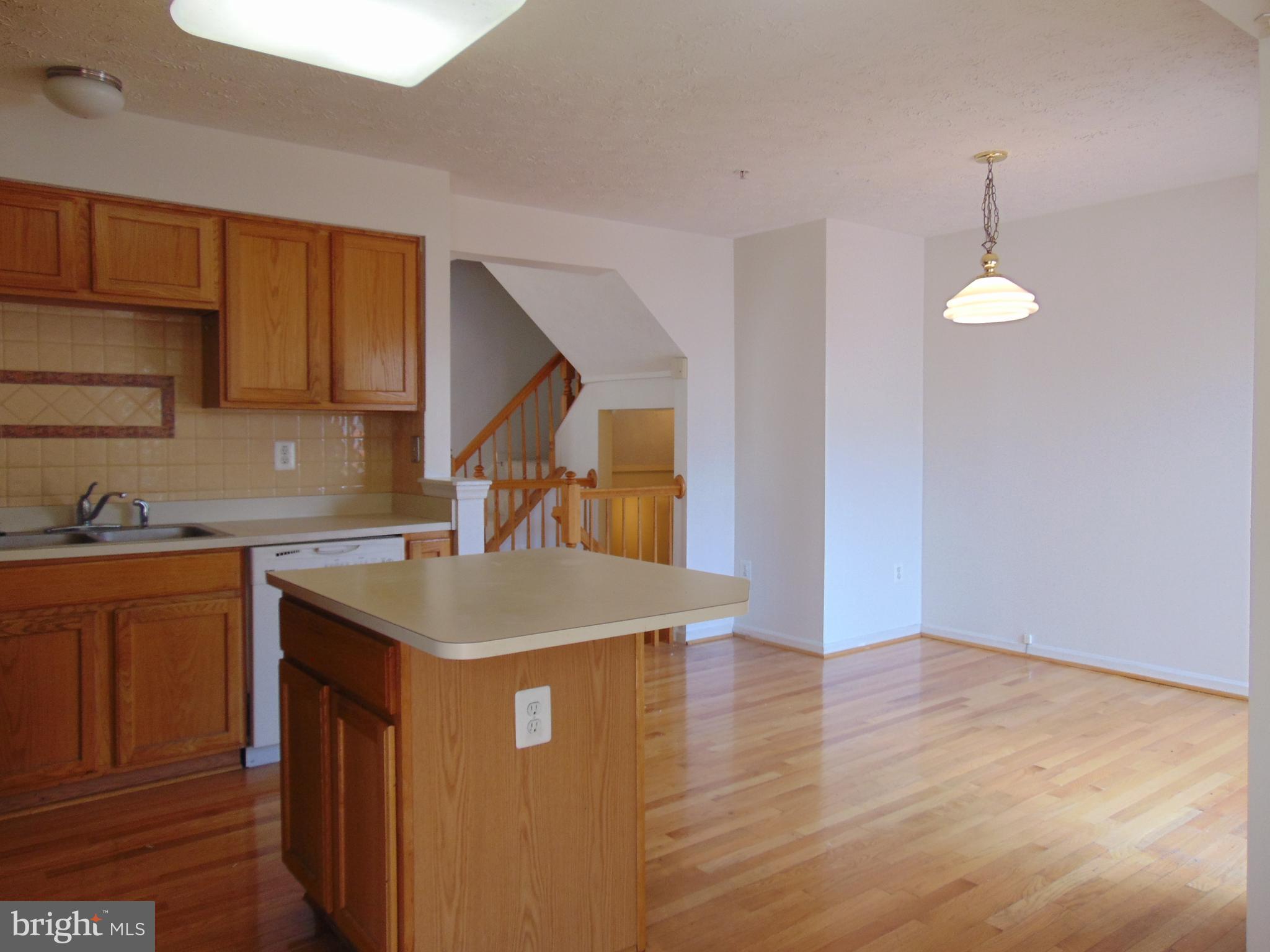 EATON SQUARE - Residential Lease