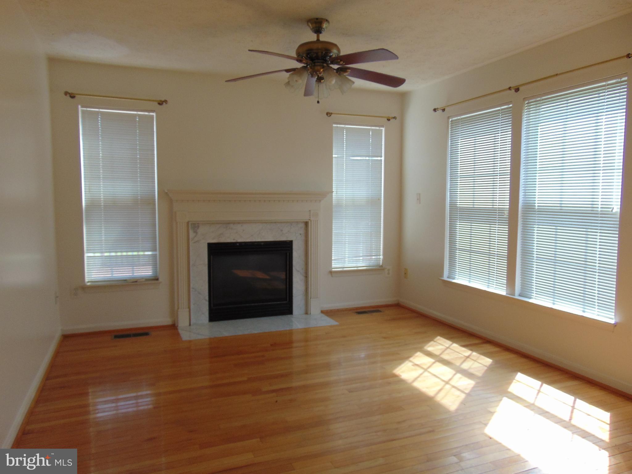 EATON SQUARE - Residential Lease