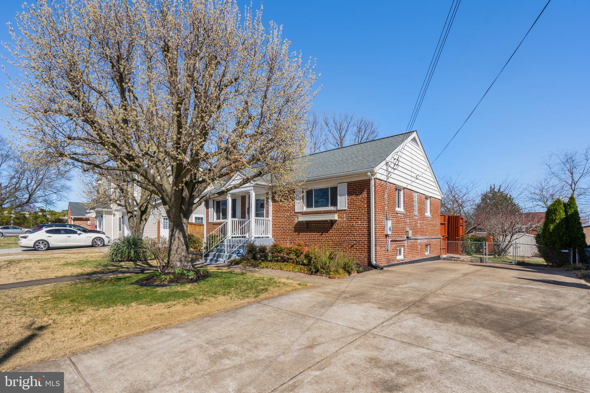 SPRINGFIELD - Residential