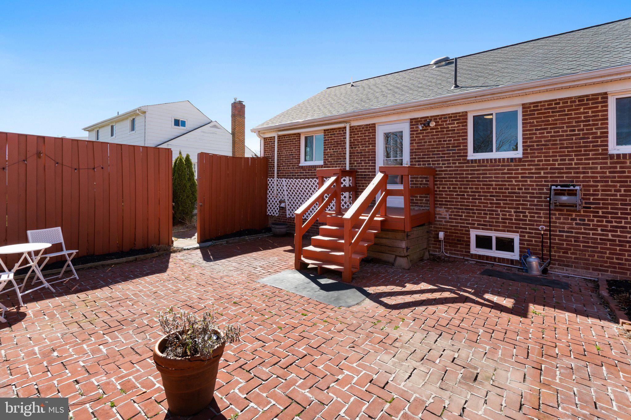 SPRINGFIELD - Residential