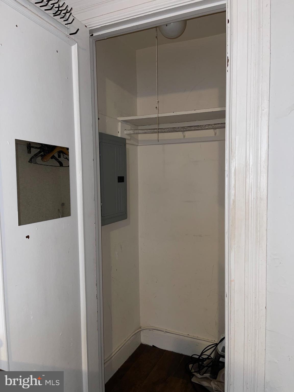 AVENUE OF THE ARTS - Residential Lease