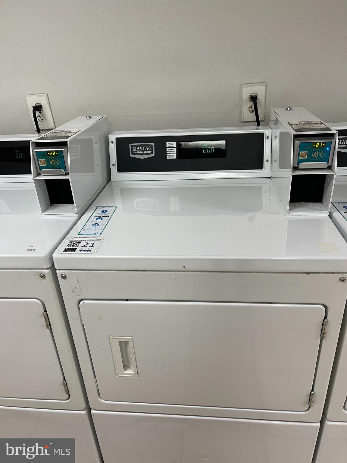 AVENUE OF THE ARTS - Residential Lease