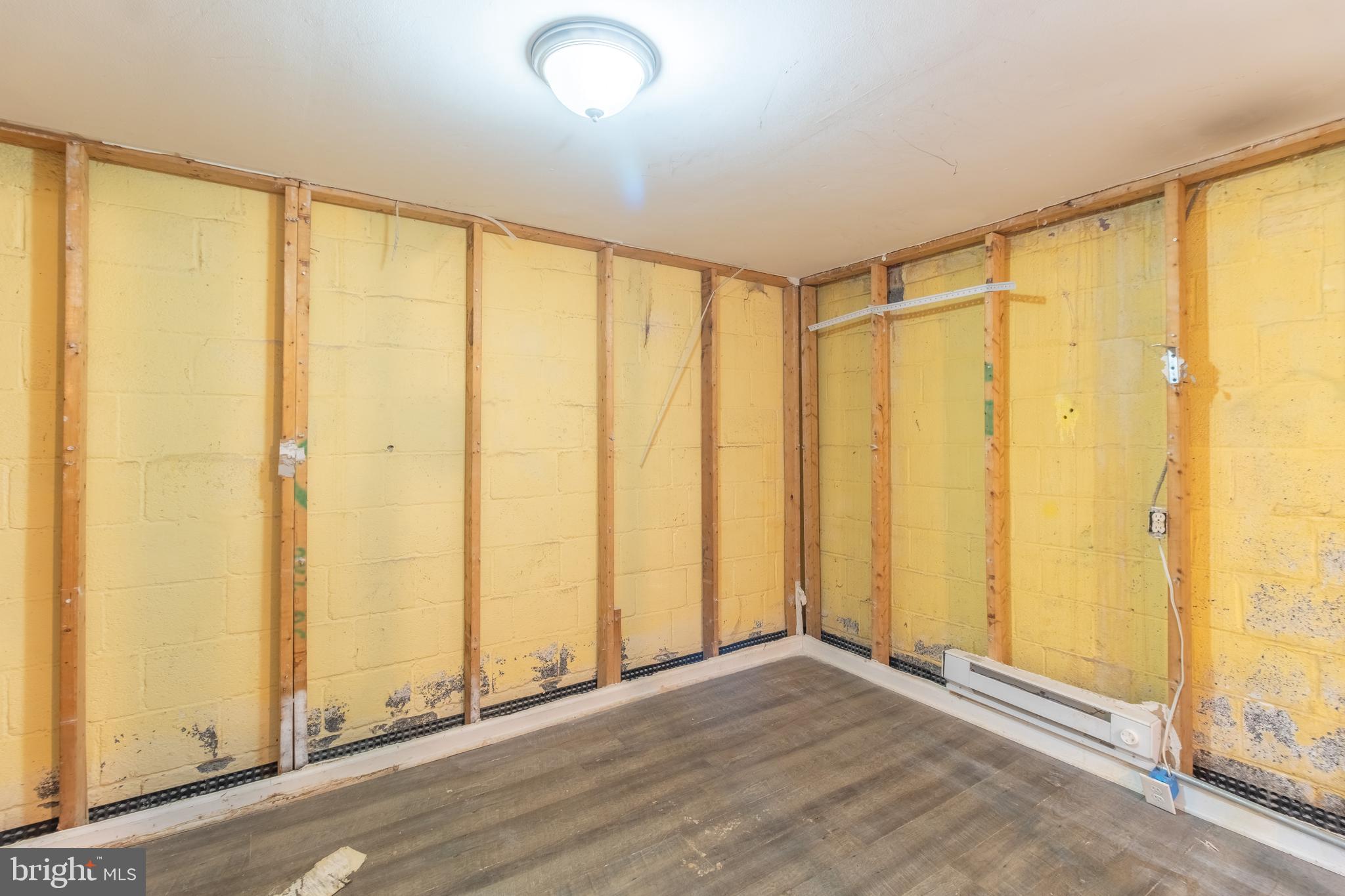 HILLCREST HEIGHTS - Residential