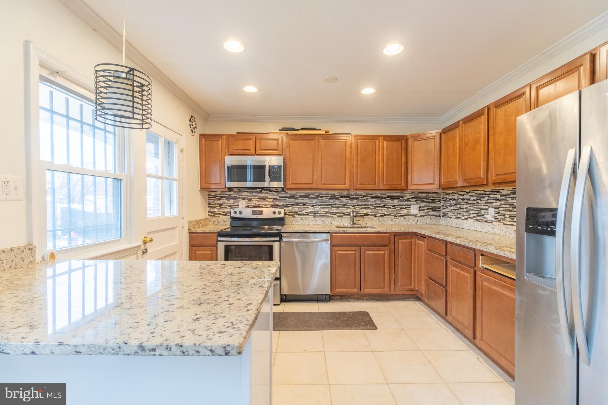 HILLCREST HEIGHTS - Residential