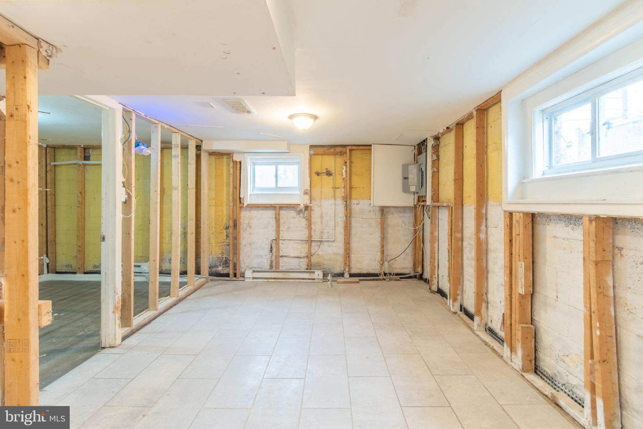 HILLCREST HEIGHTS - Residential