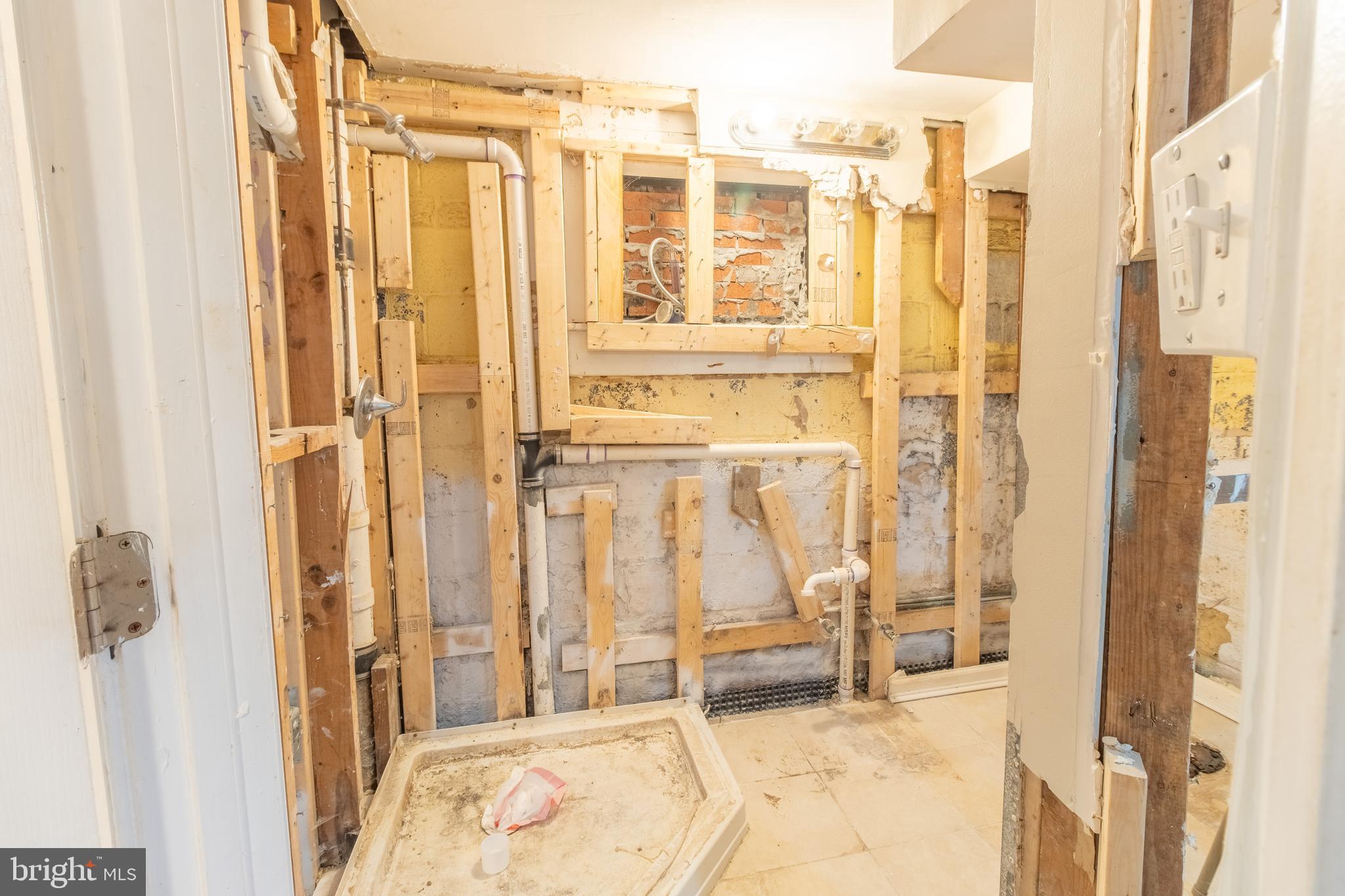 HILLCREST HEIGHTS - Residential