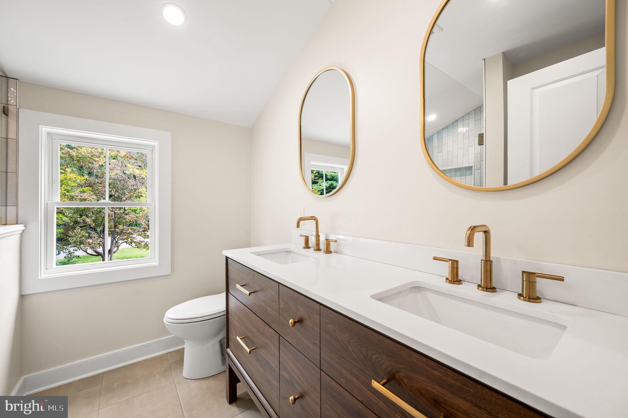 RIDLEY FARMS - Residential