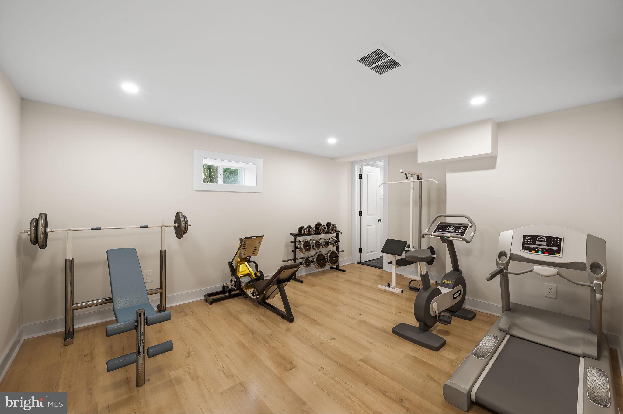 RIDLEY FARMS - Residential