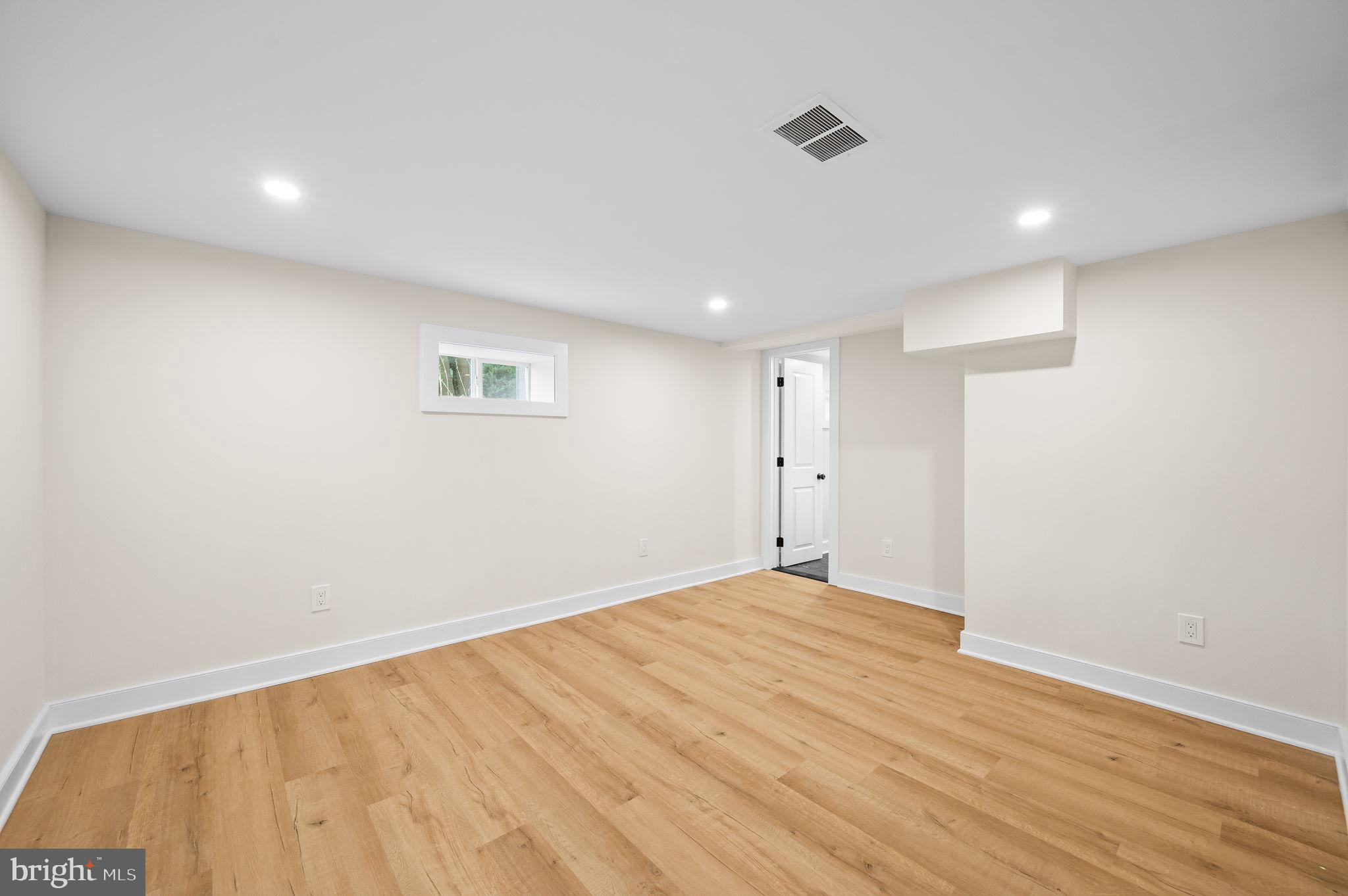 RIDLEY FARMS - Residential