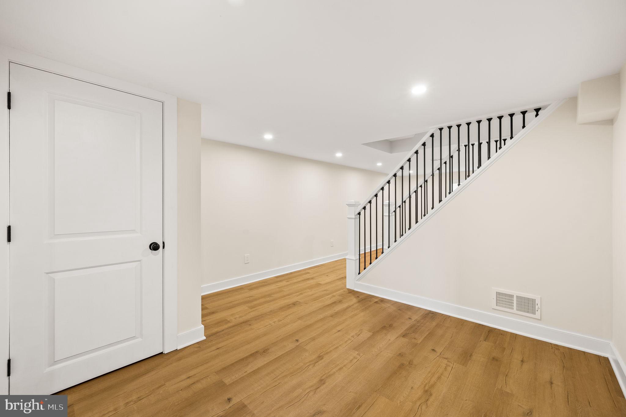 RIDLEY FARMS - Residential