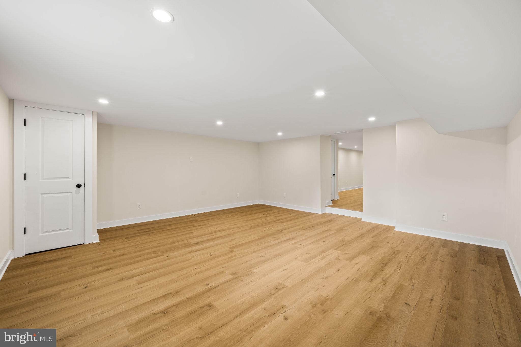 RIDLEY FARMS - Residential