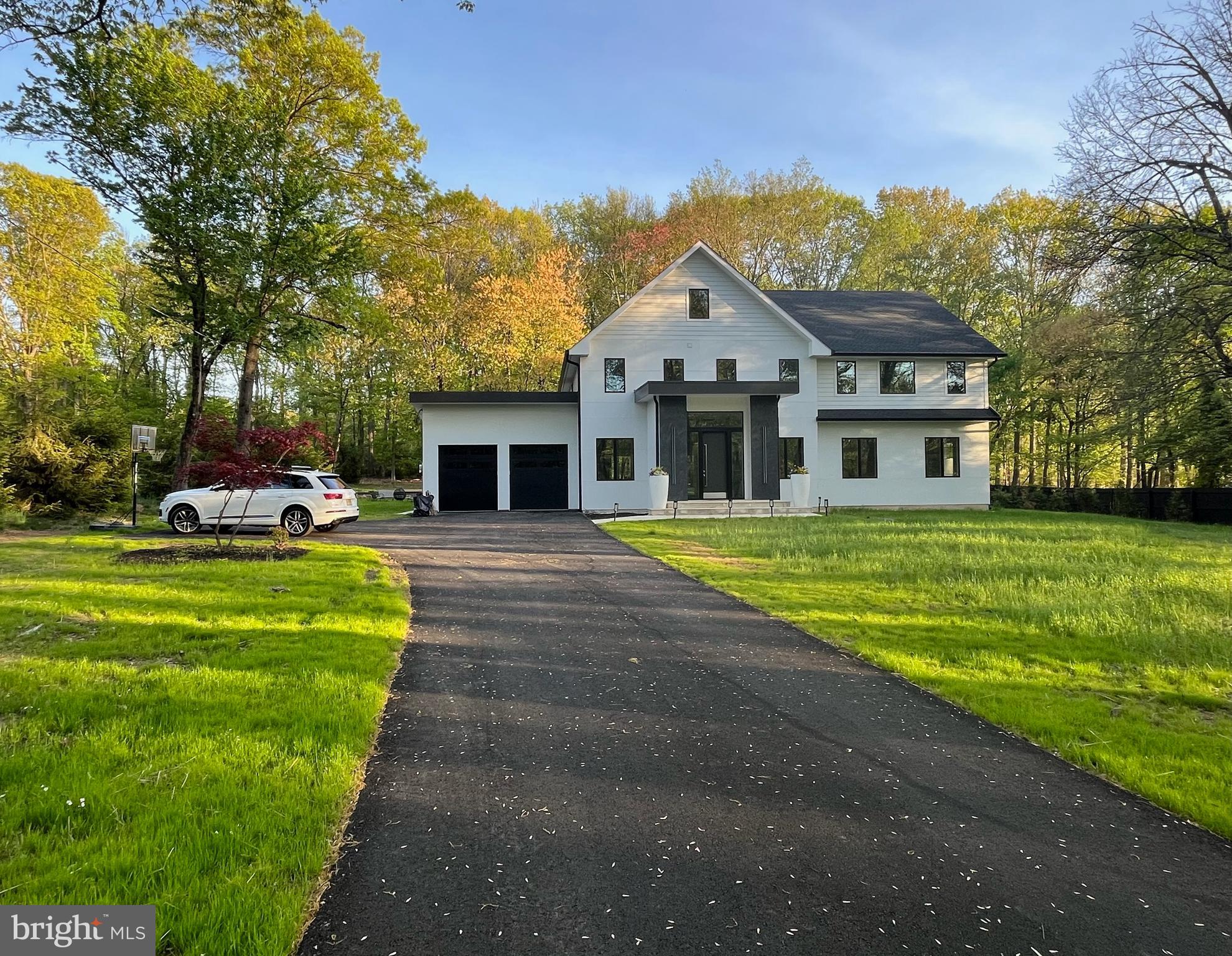 360 SPRING HILL ROAD