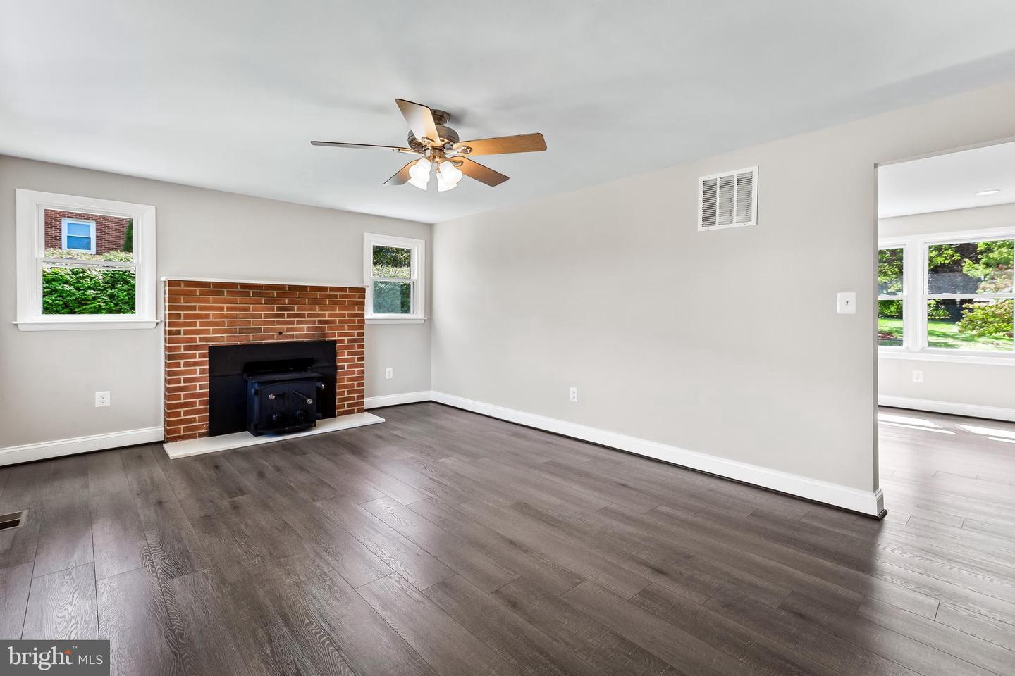 105 WARFIELDSBURG ROAD