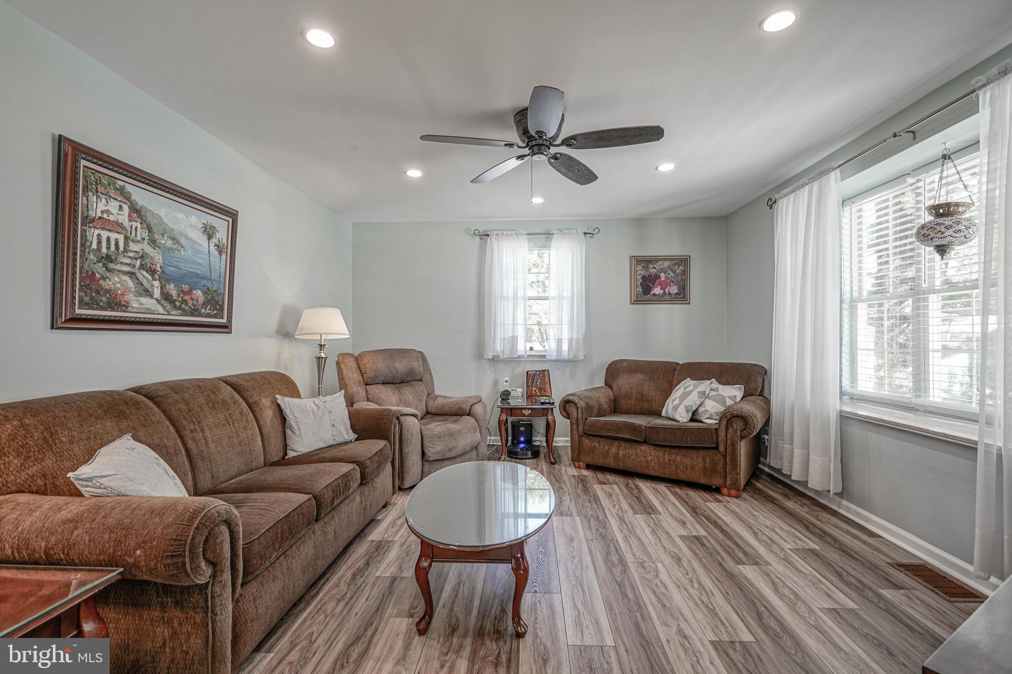 815 MEHORTER BOULEVARD