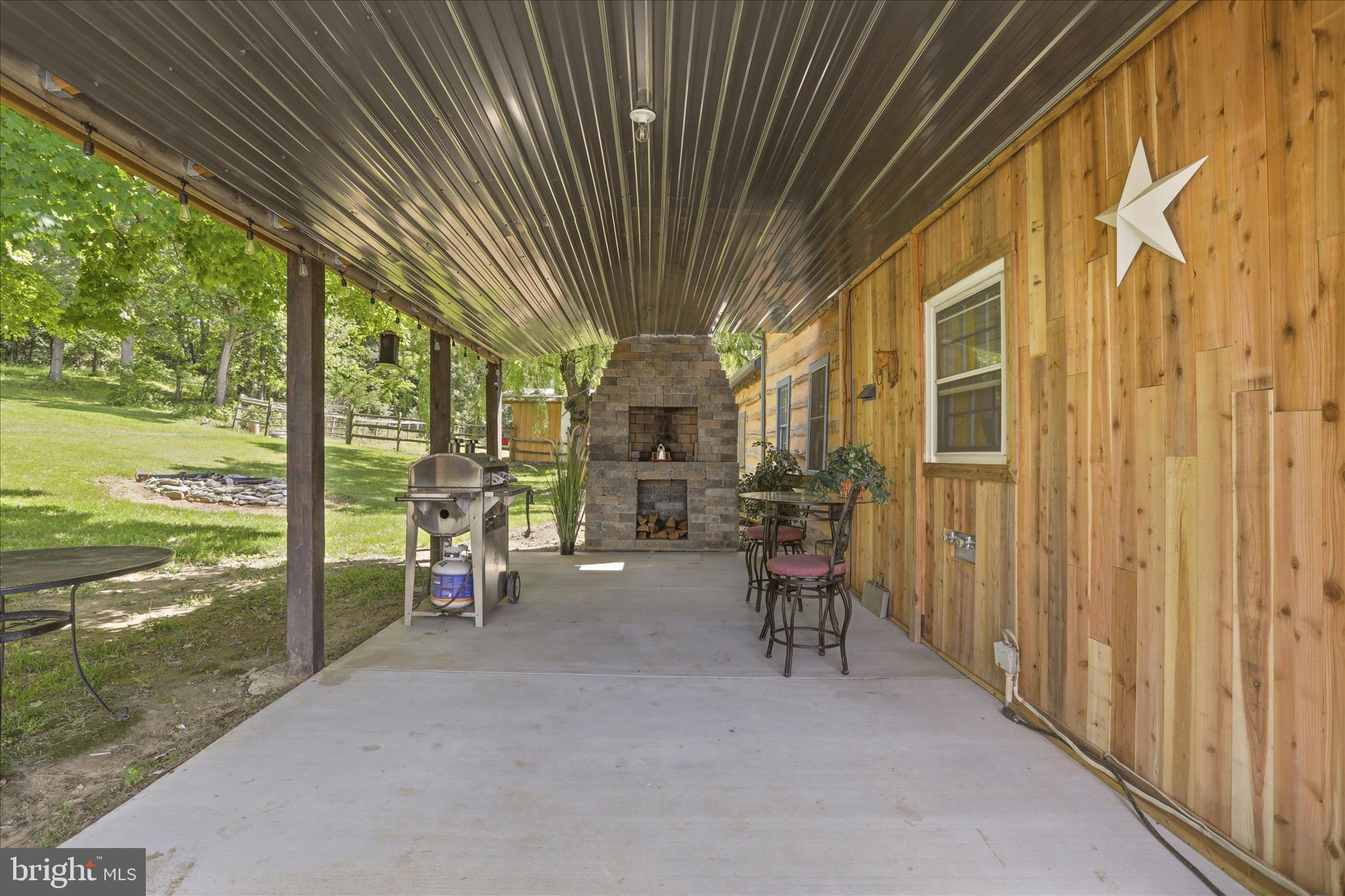 592 WILLINGHAM ROAD