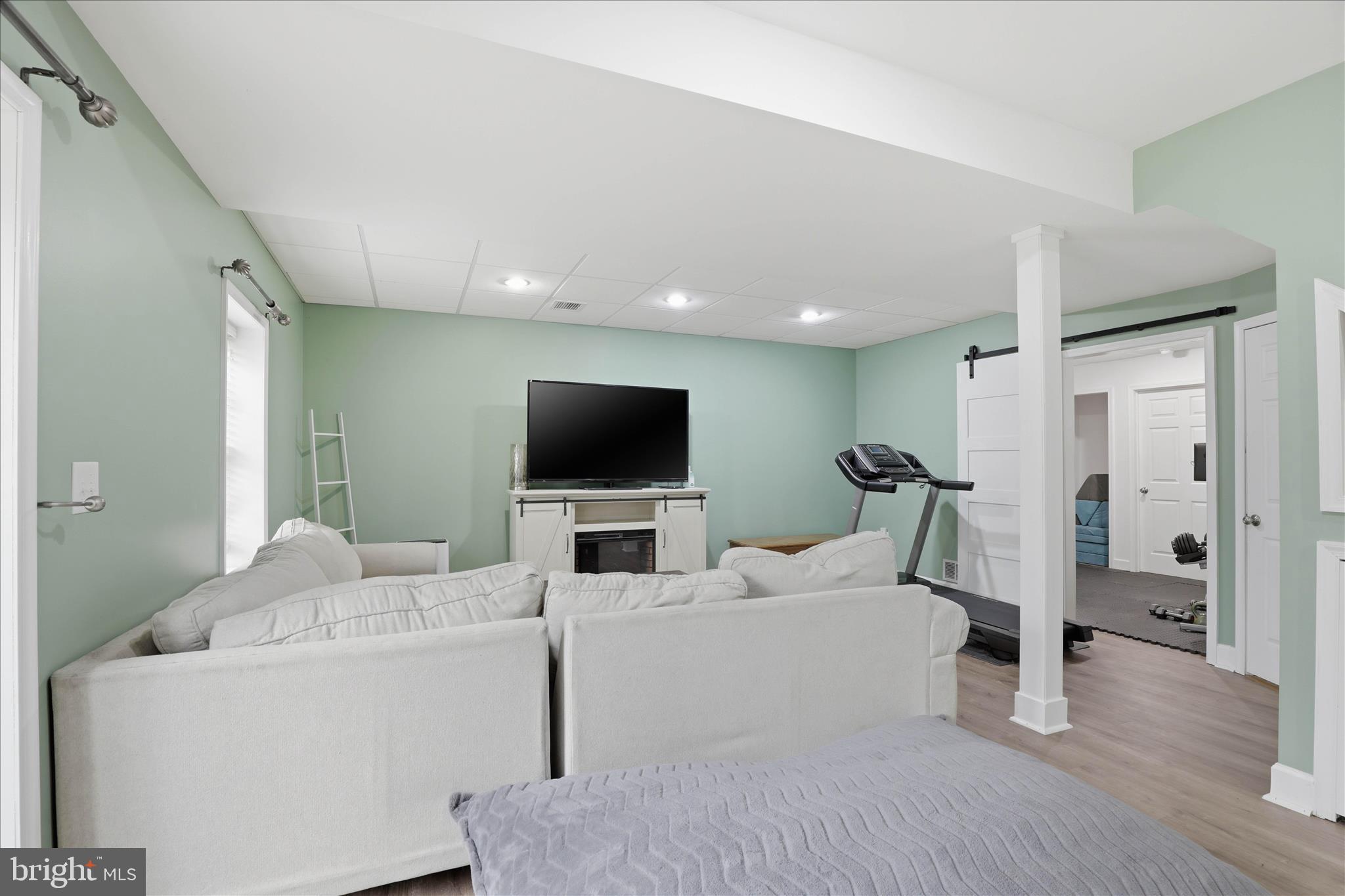 MAPLE GLEN - Residential