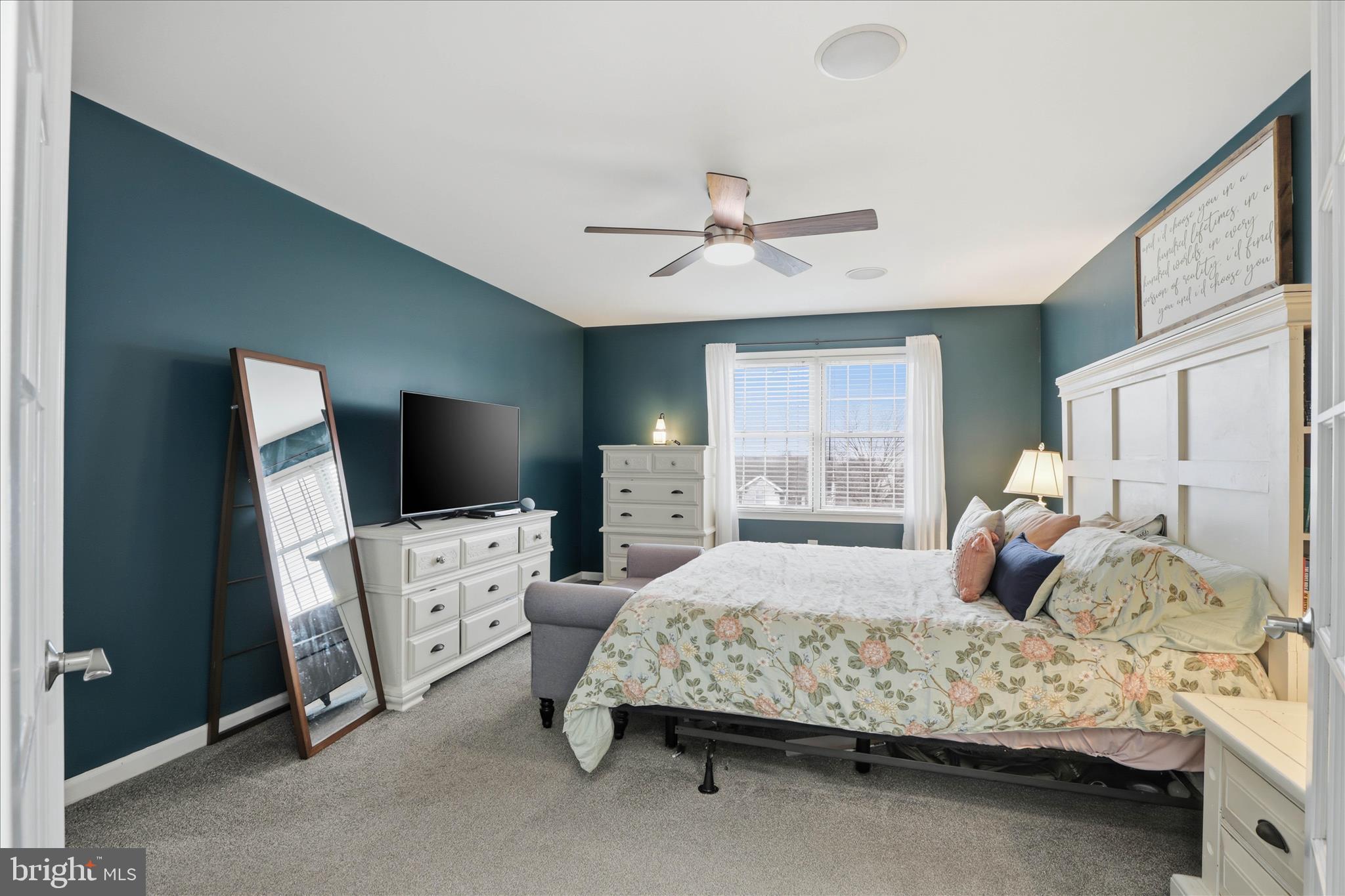 MAPLE GLEN - Residential