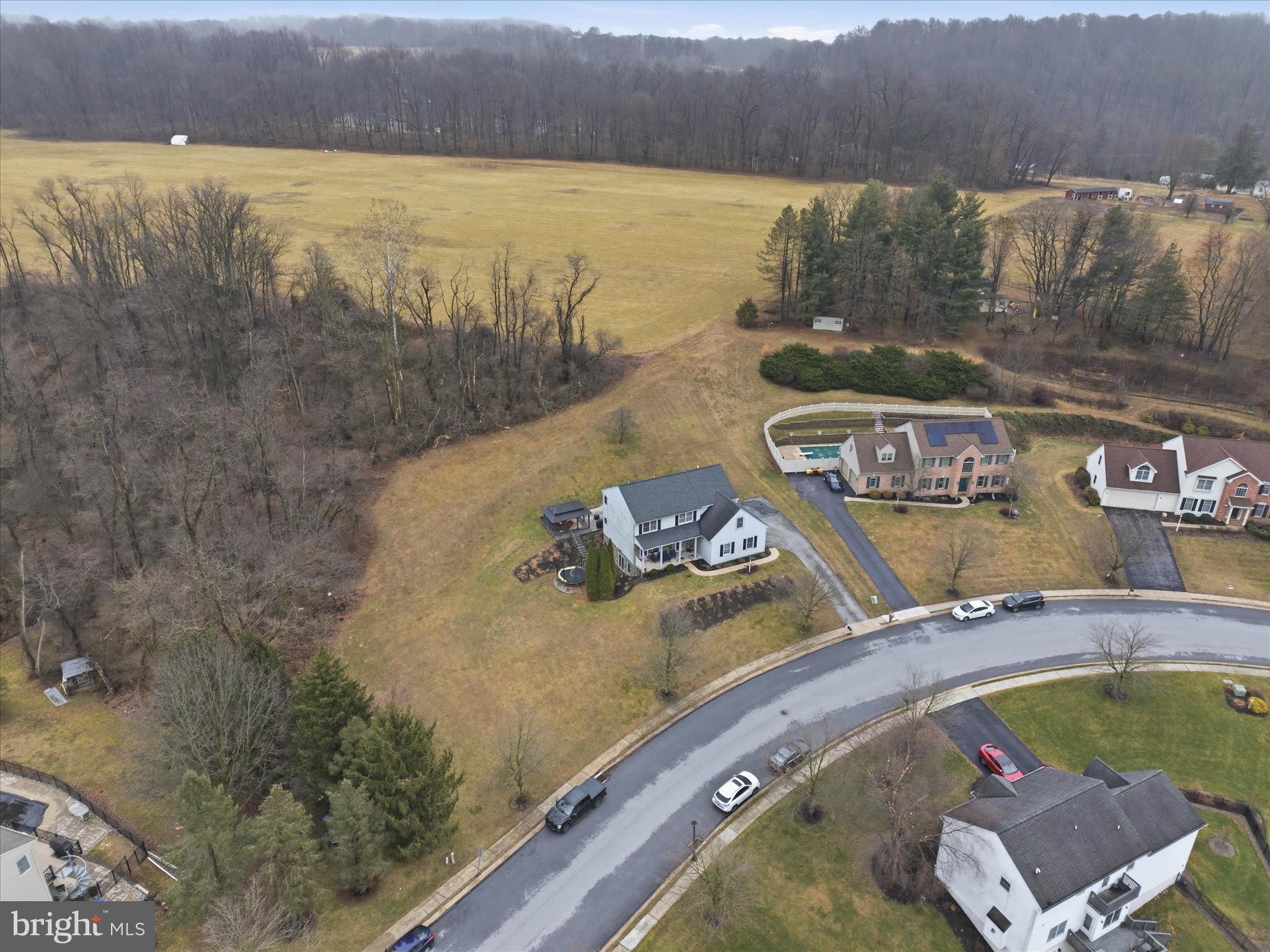 MAPLE GLEN - Residential