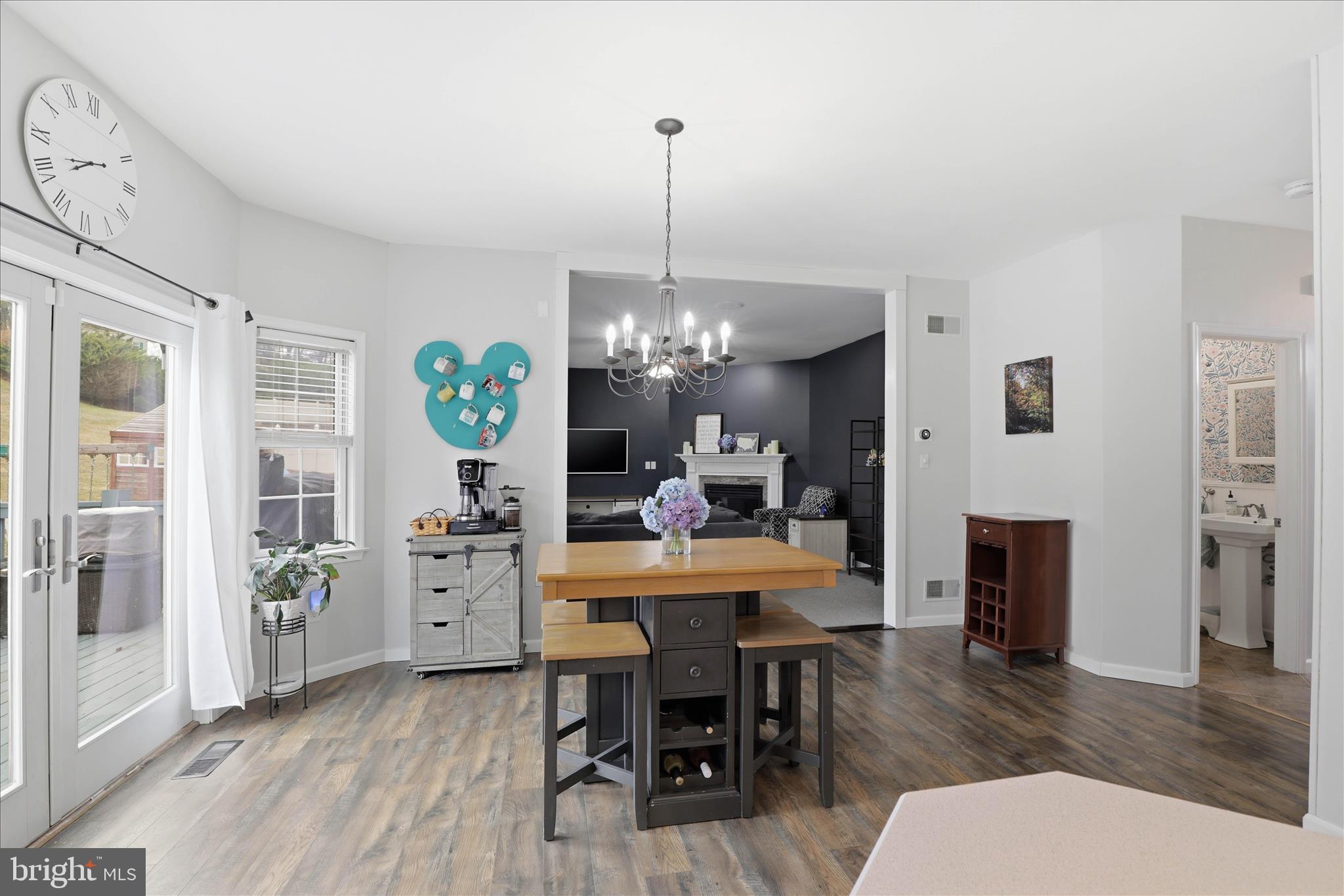 MAPLE GLEN - Residential