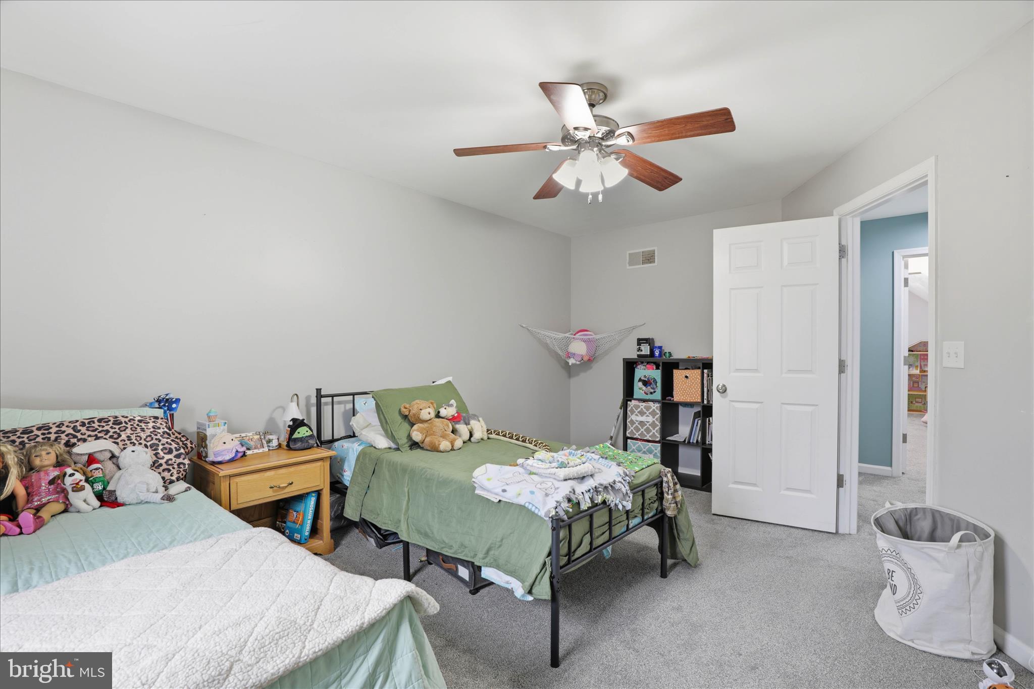 MAPLE GLEN - Residential