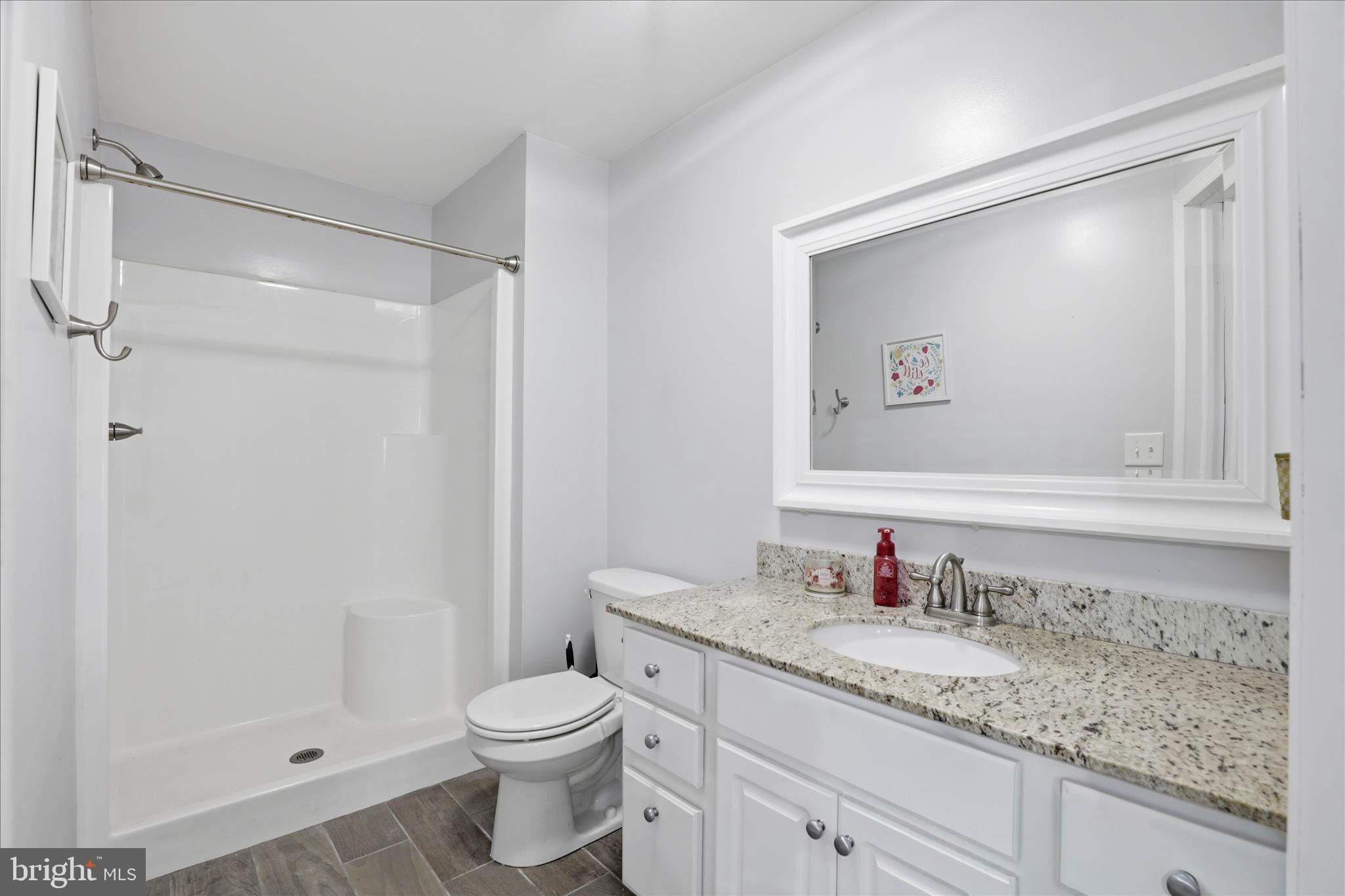 MAPLE GLEN - Residential