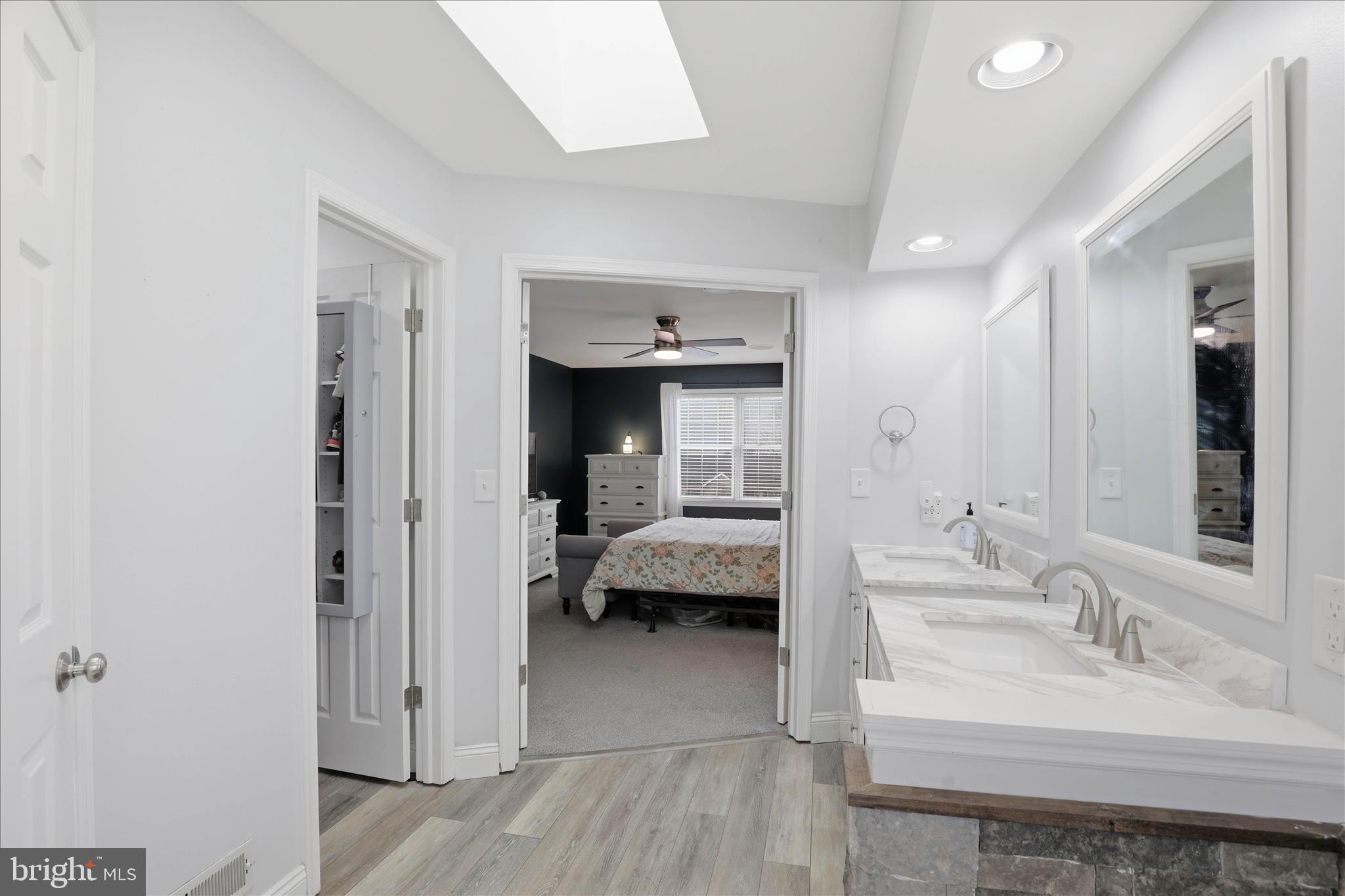 MAPLE GLEN - Residential