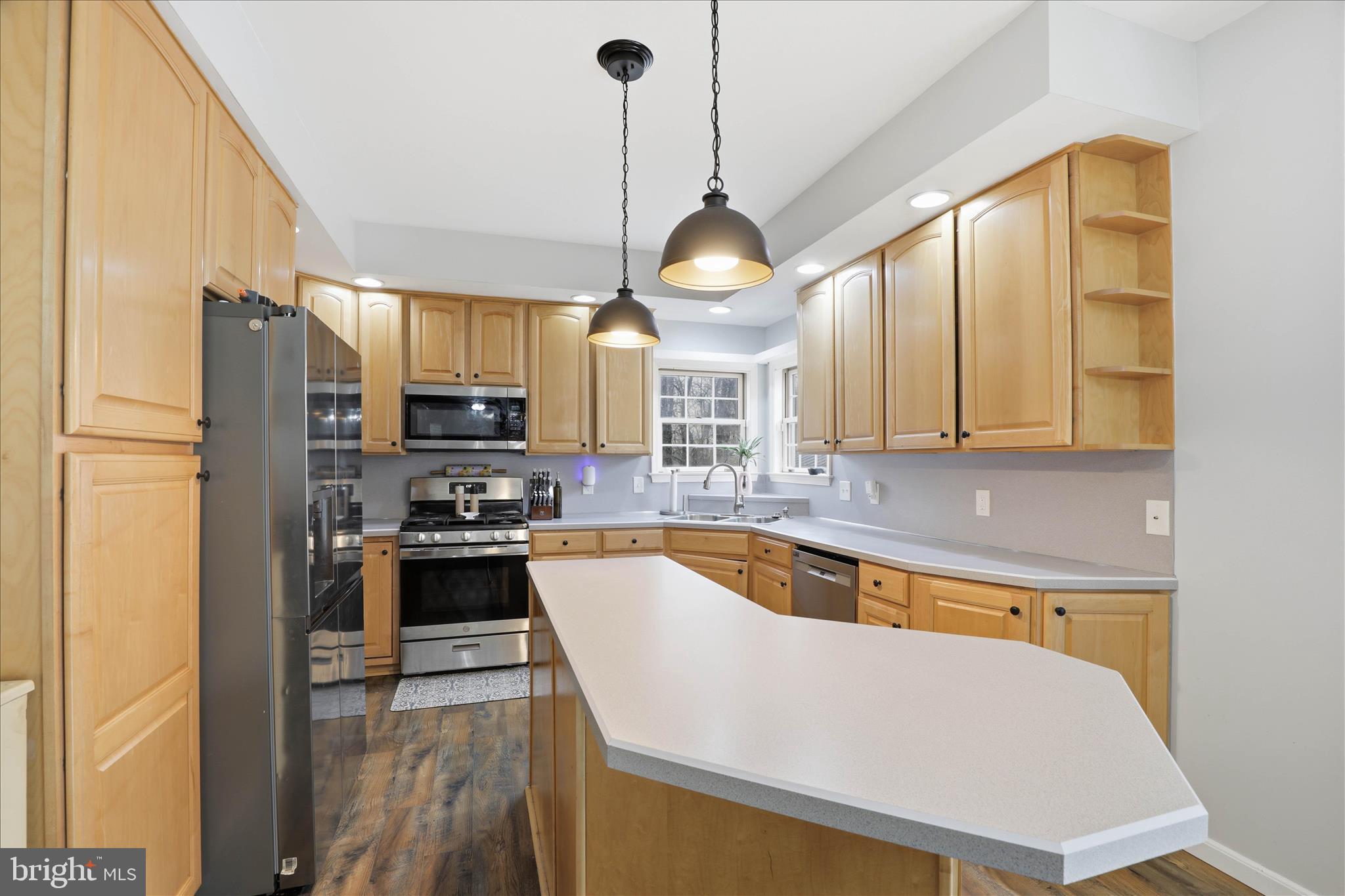 MAPLE GLEN - Residential