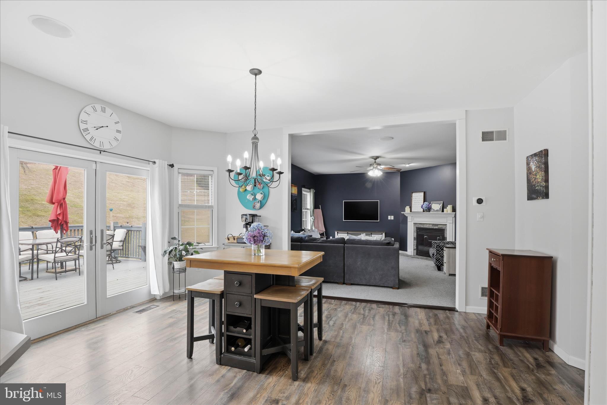 MAPLE GLEN - Residential