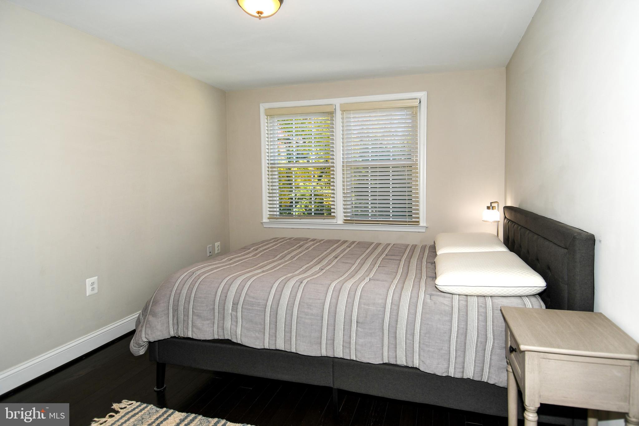 BELLE VIEW - Residential Lease