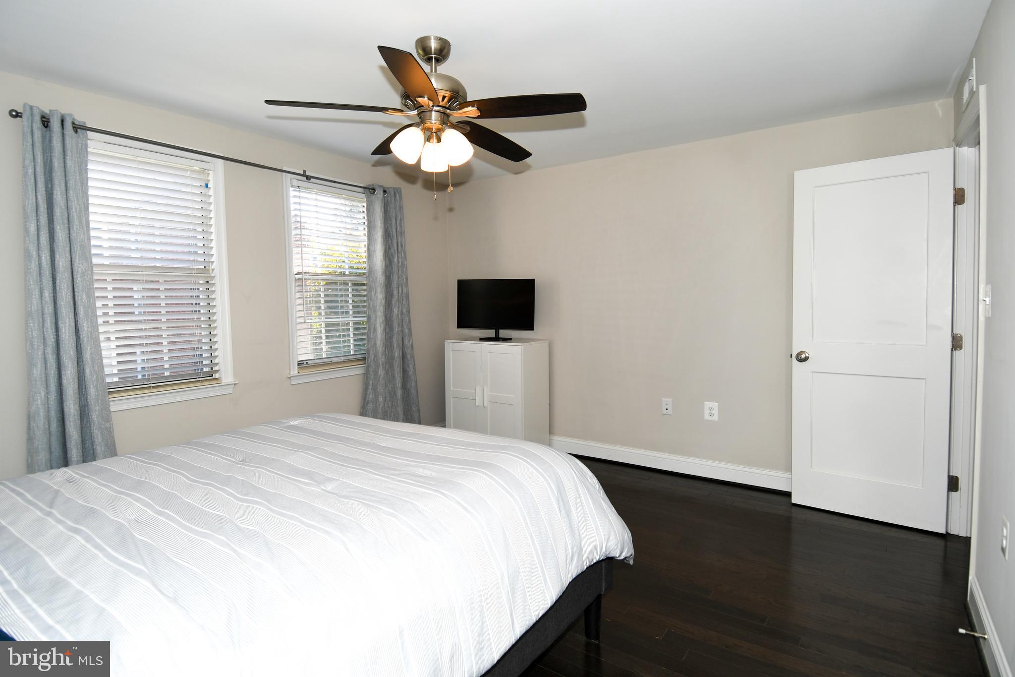 BELLE VIEW - Residential Lease