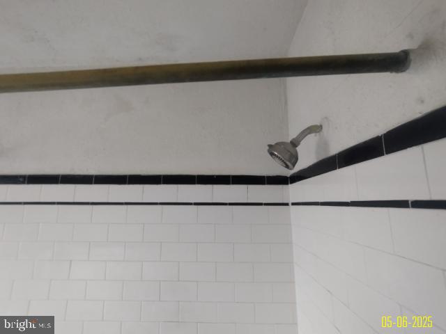 WAVERLY - Residential