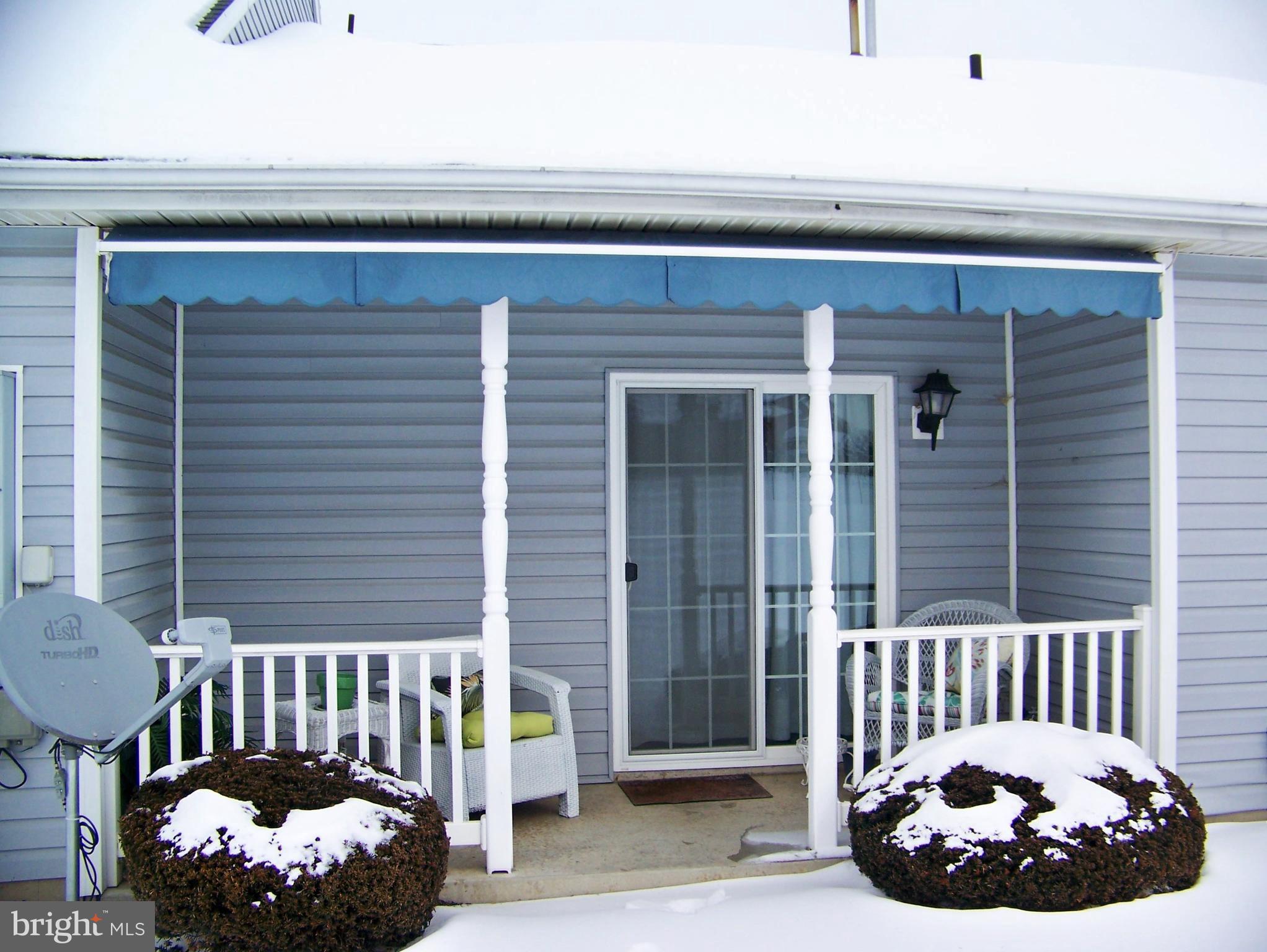 3044 VILLAGE CIRCLE W