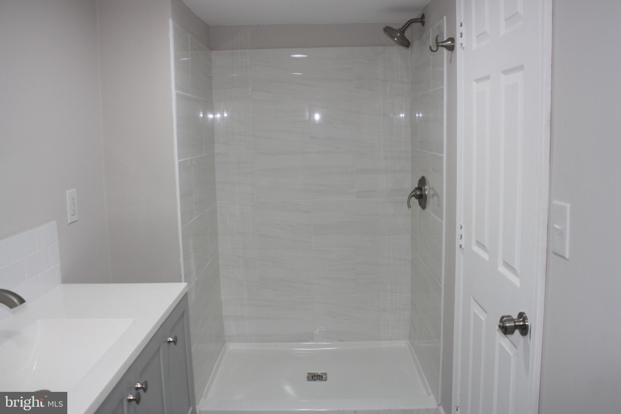 LANGHORNE CREST - Residential