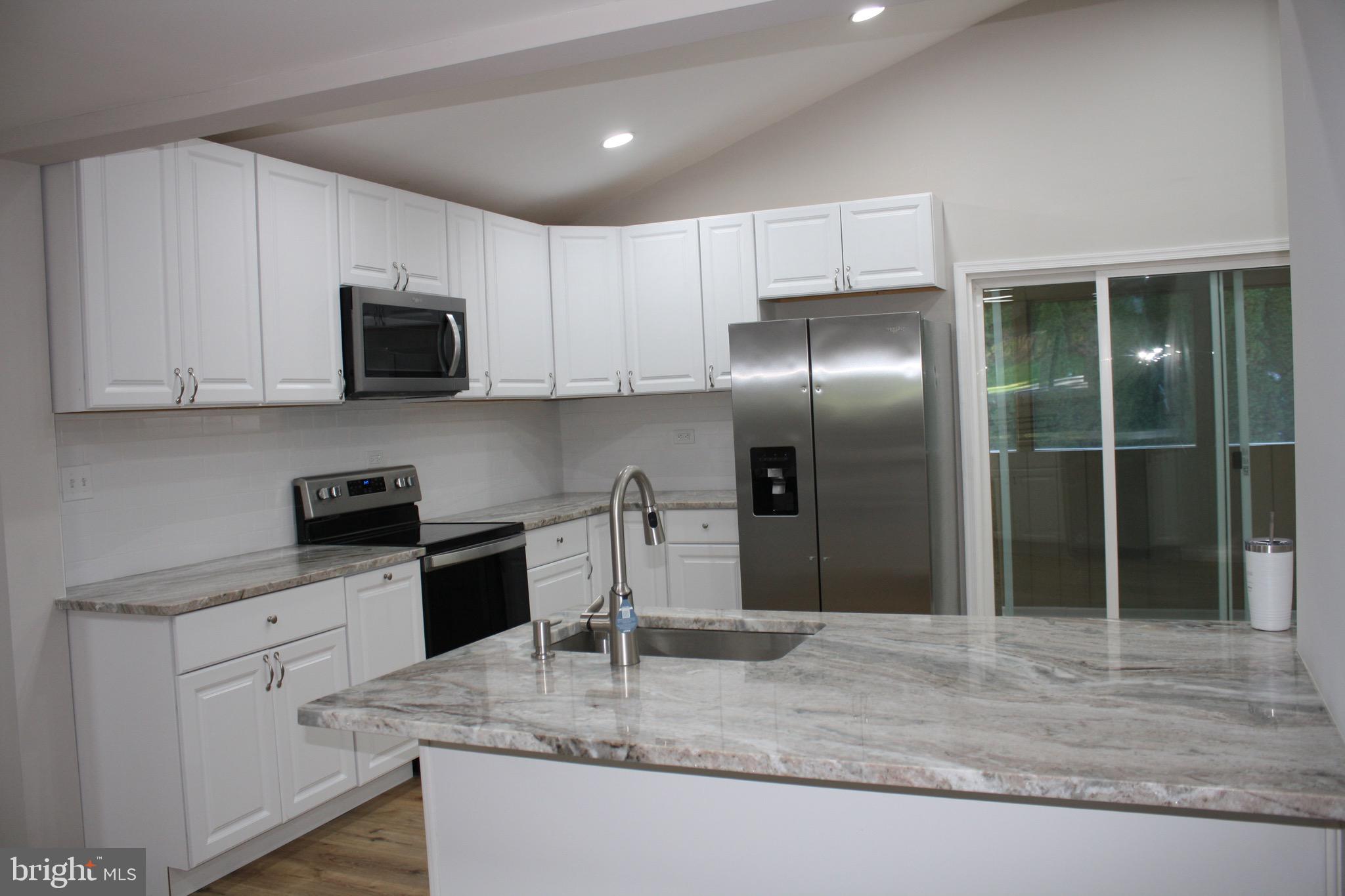 LANGHORNE CREST - Residential