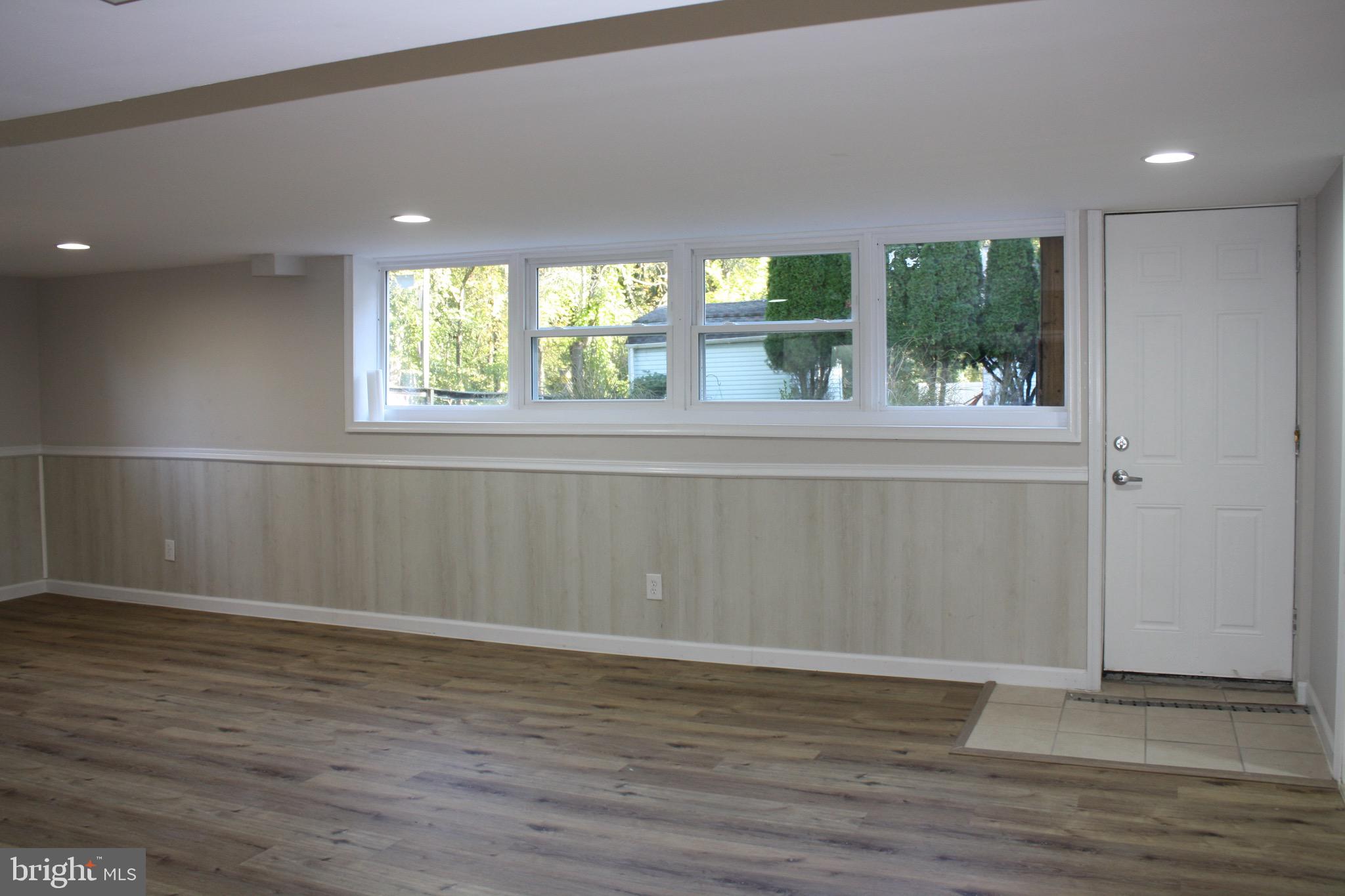 LANGHORNE CREST - Residential