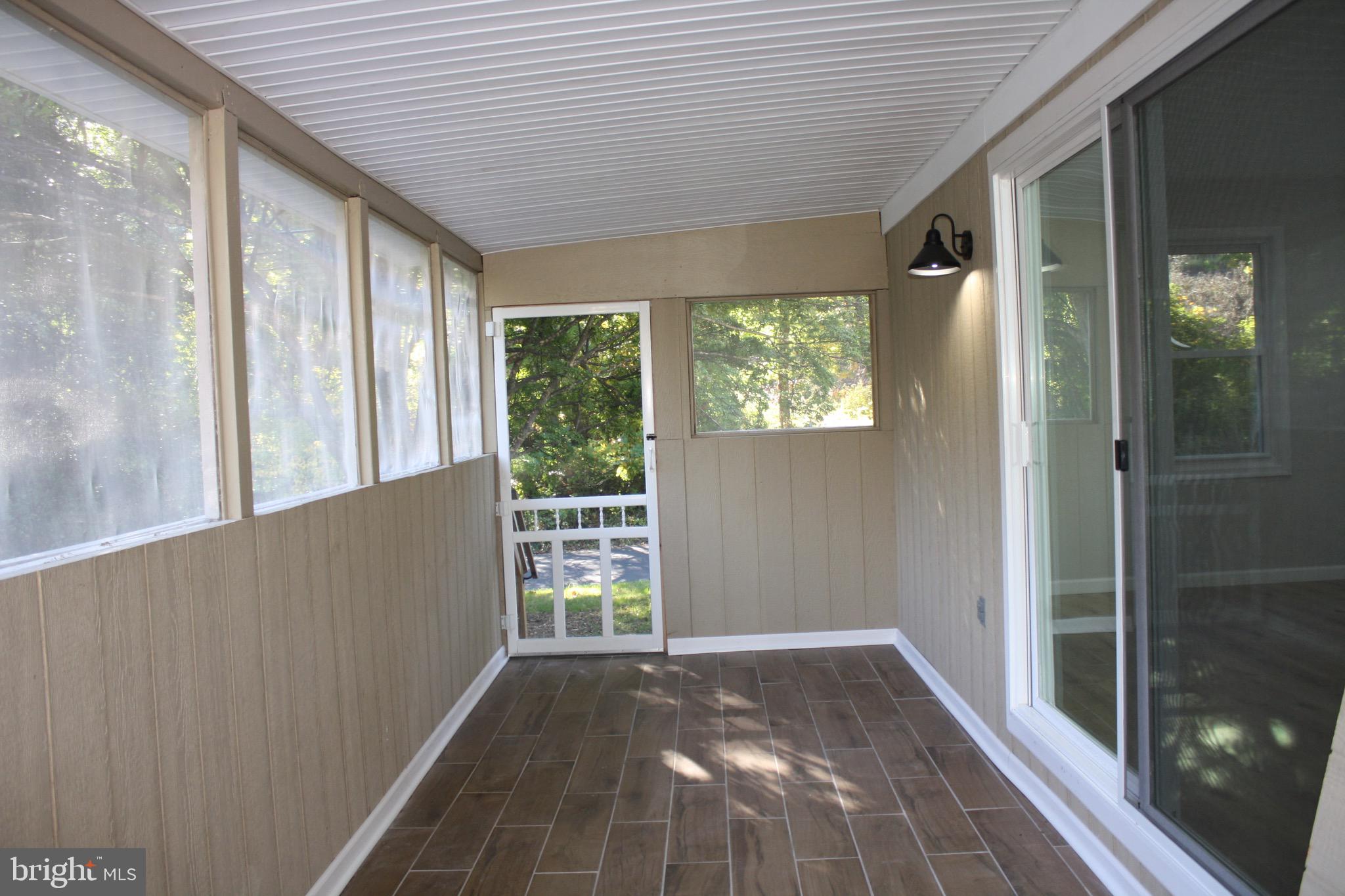 LANGHORNE CREST - Residential