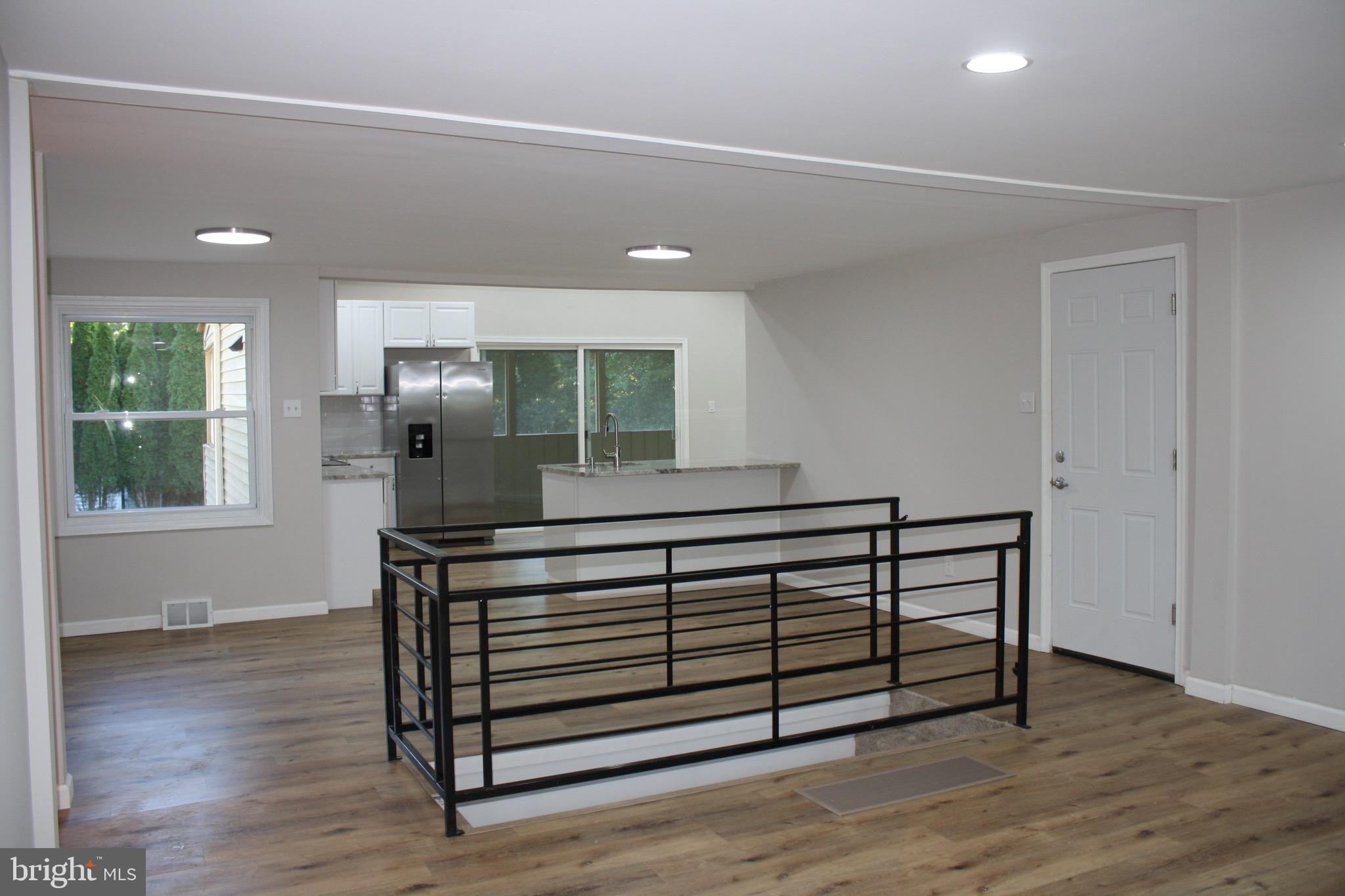 LANGHORNE CREST - Residential