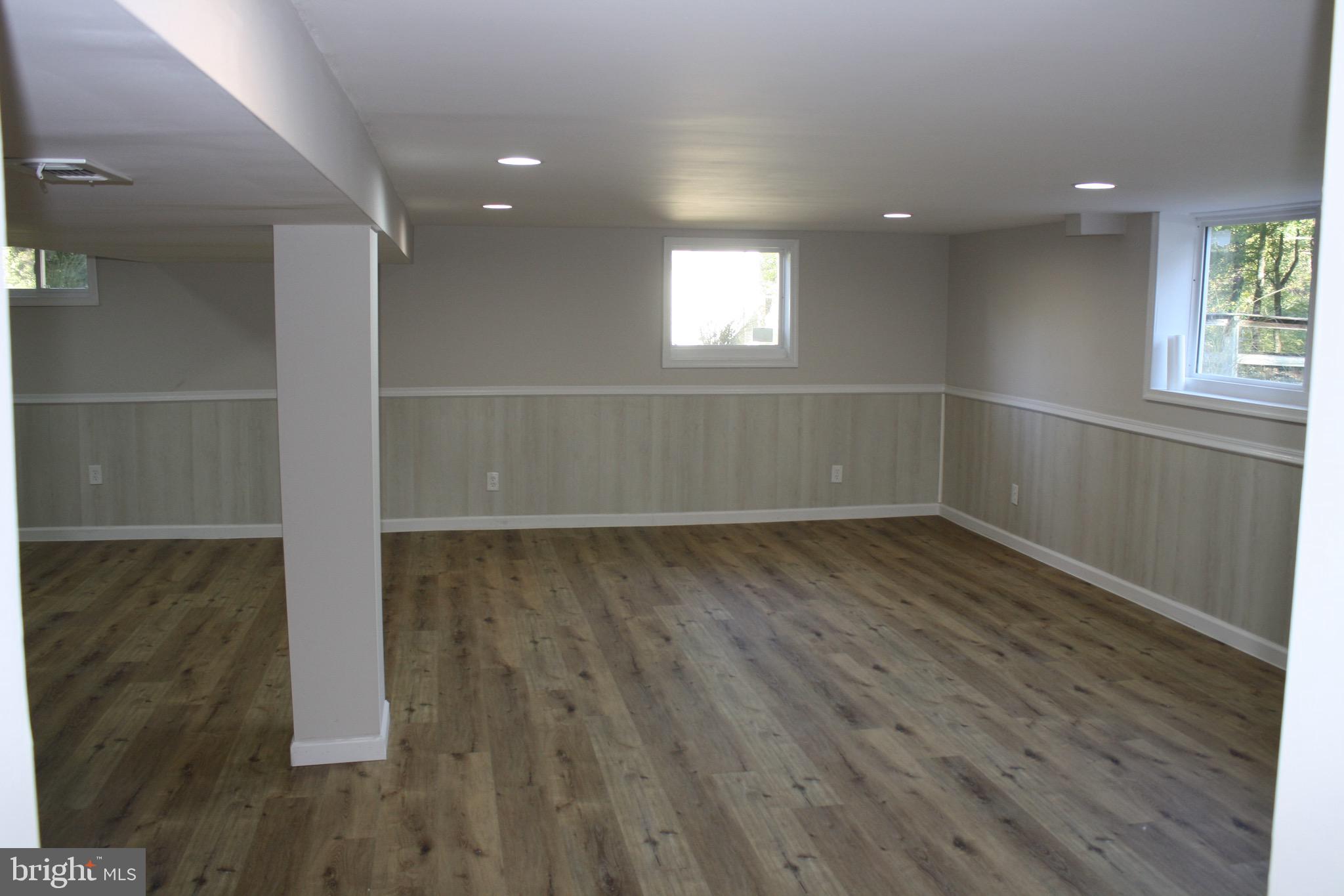 LANGHORNE CREST - Residential