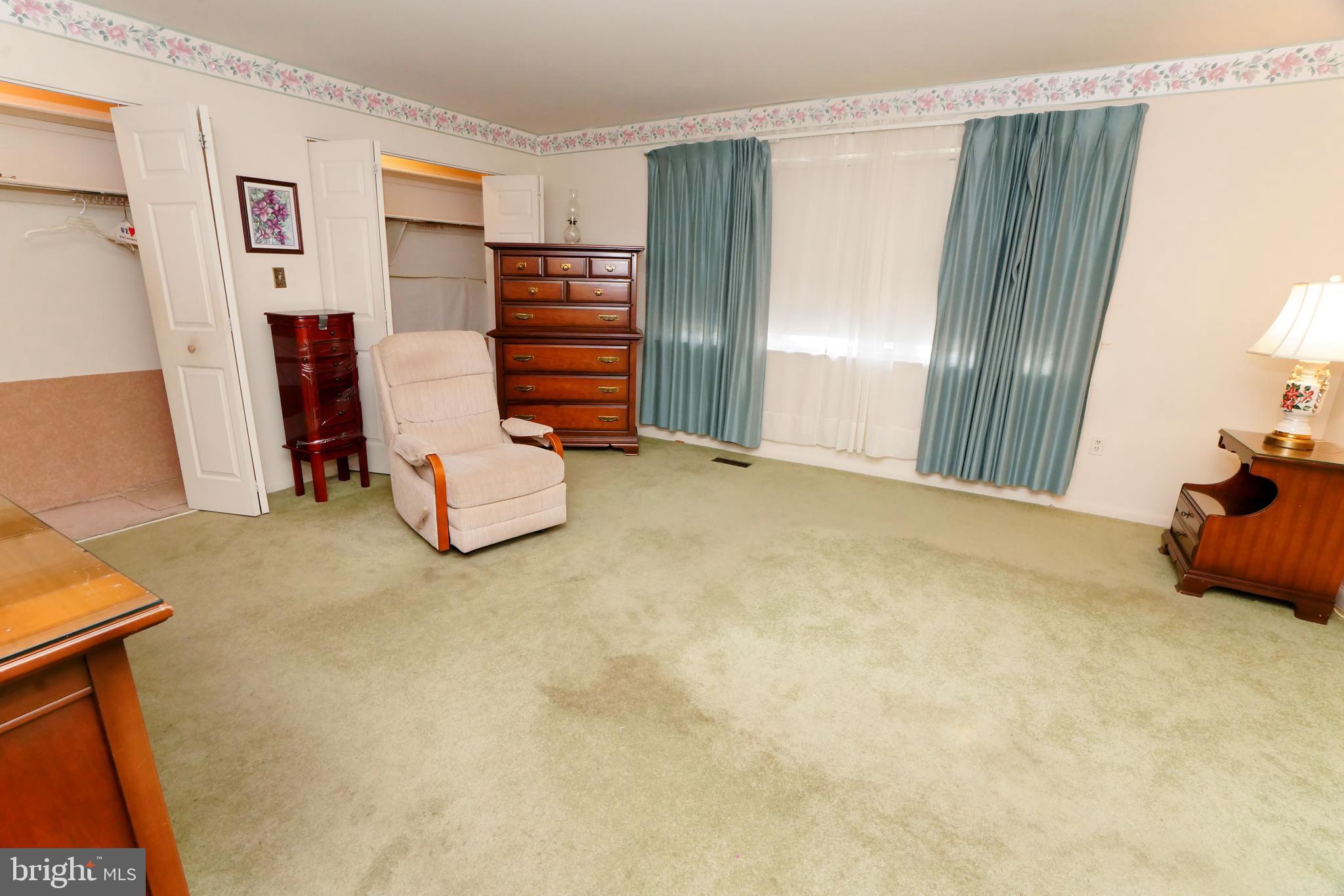 UPPER PARK HEIGHTS - Residential