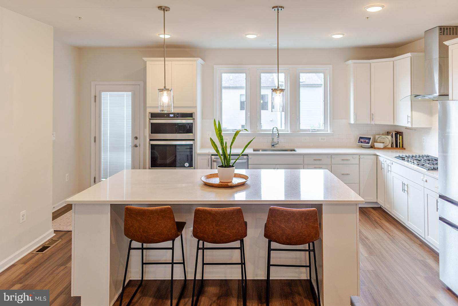 3209 MERGANSER DRIVE