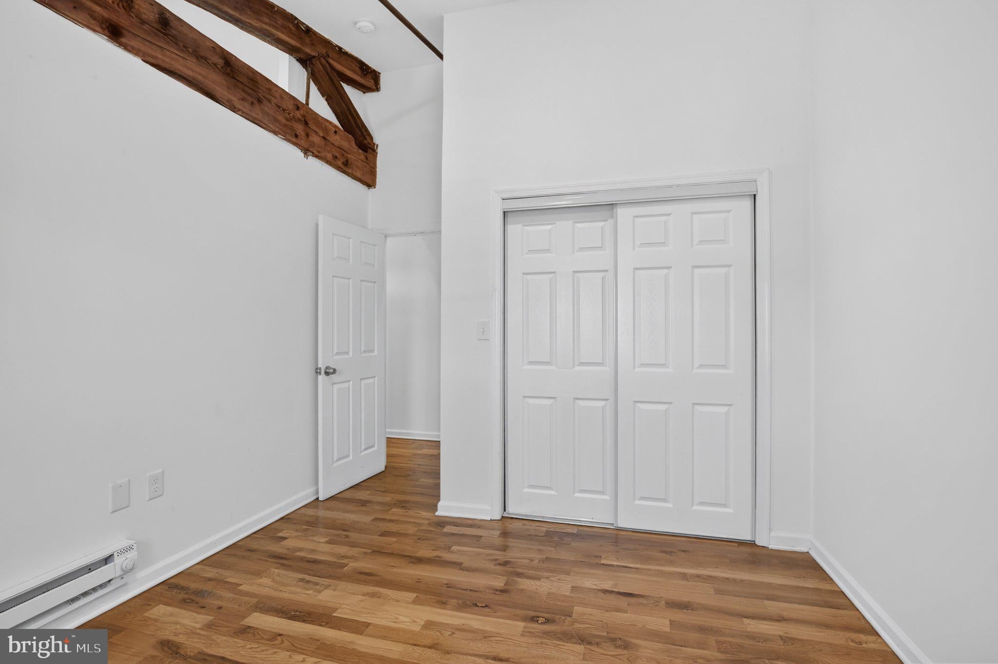 200 W MARSHALL STREET 4