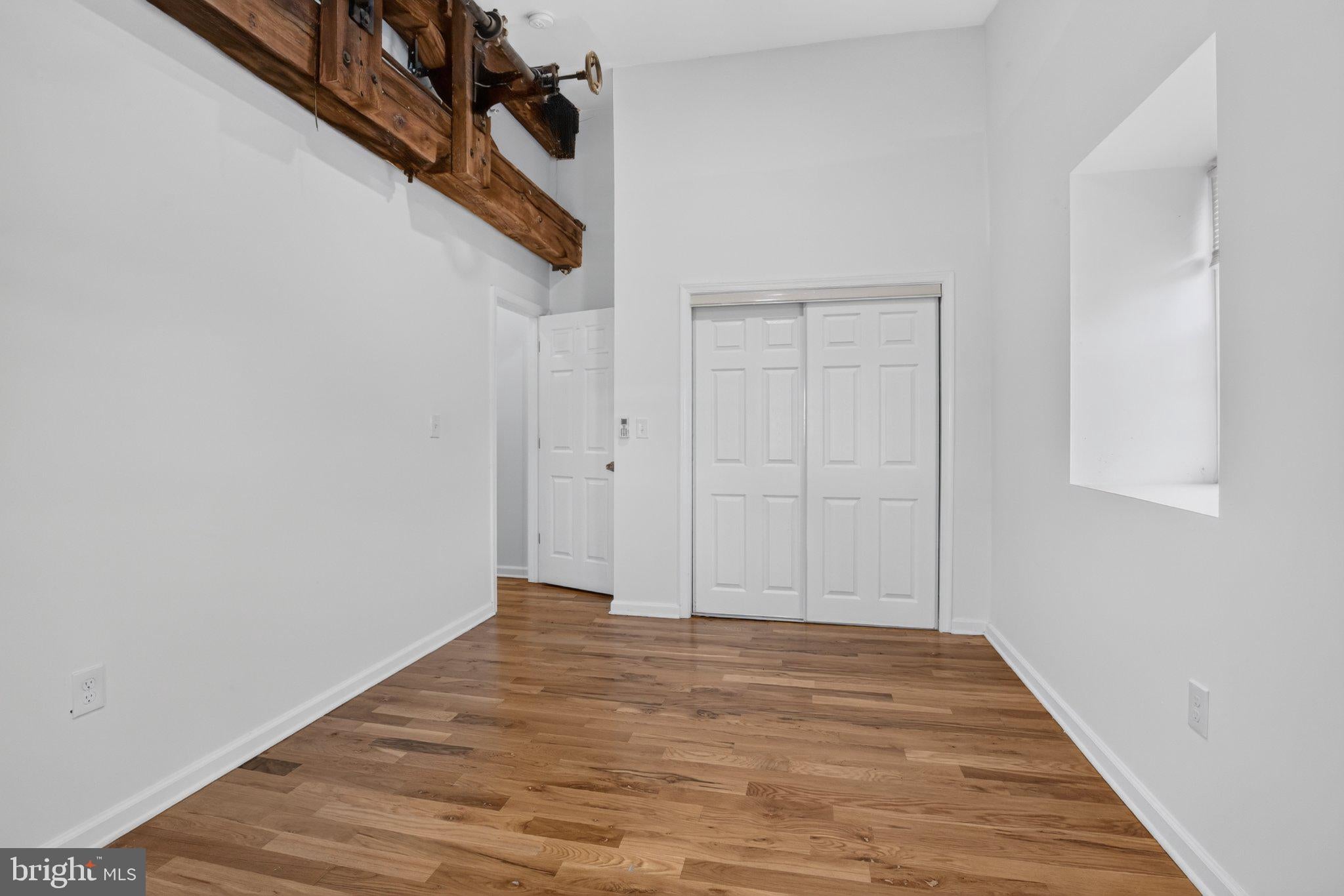 200 W MARSHALL STREET 4