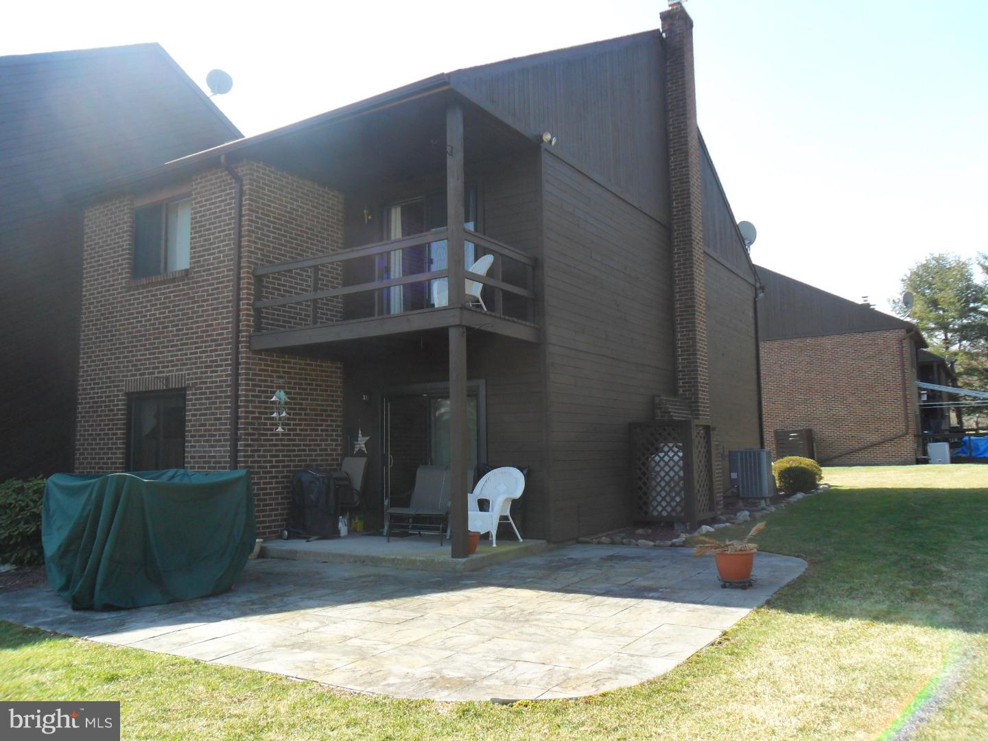 PINE BROOK - Residential