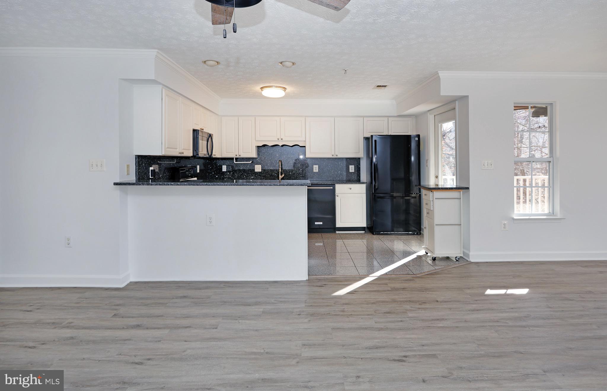 ADMIRAL REACH AT HARBOUR GATES - Residential