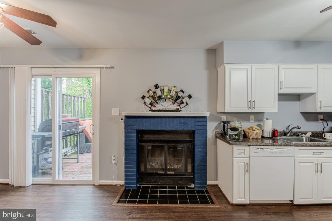 CHERRYWOOD CONDO - Residential