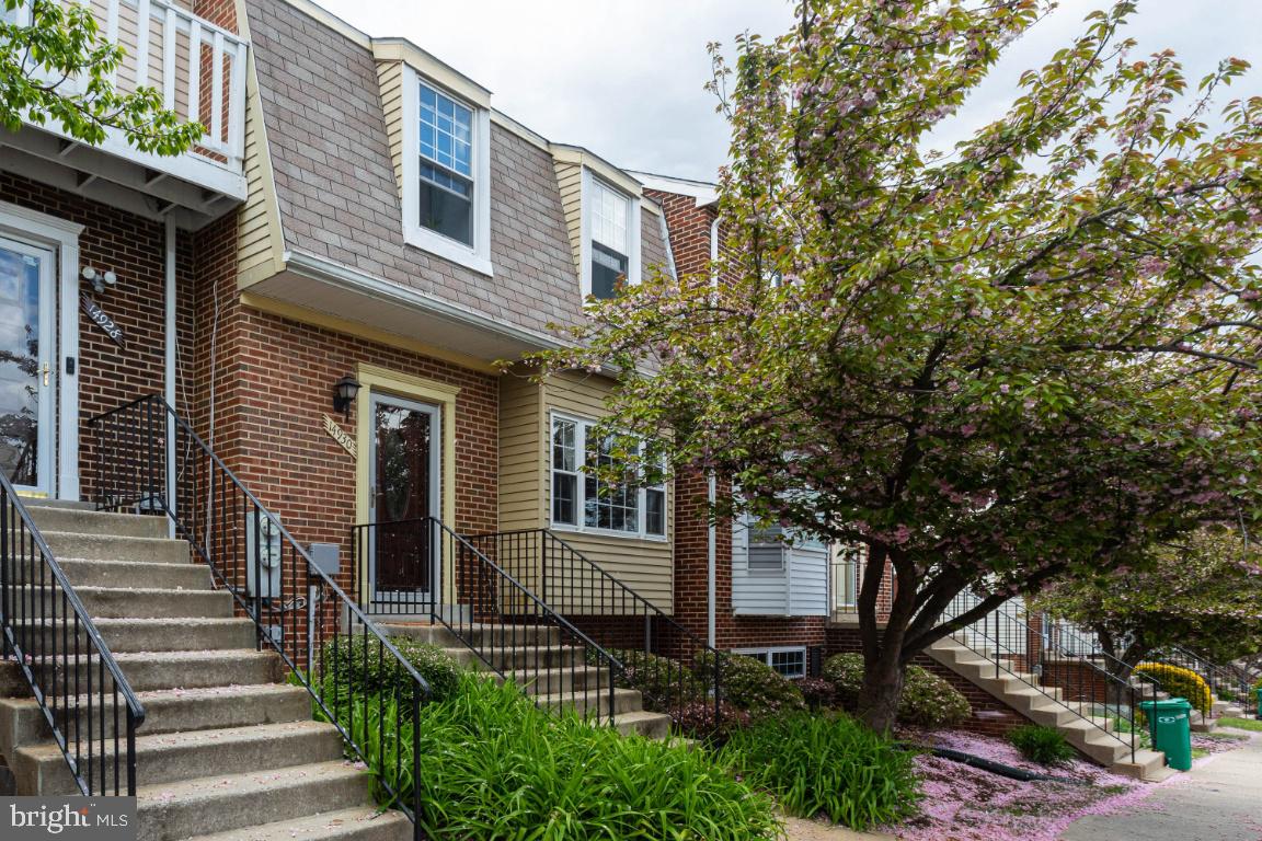 CHERRYWOOD CONDO - Residential